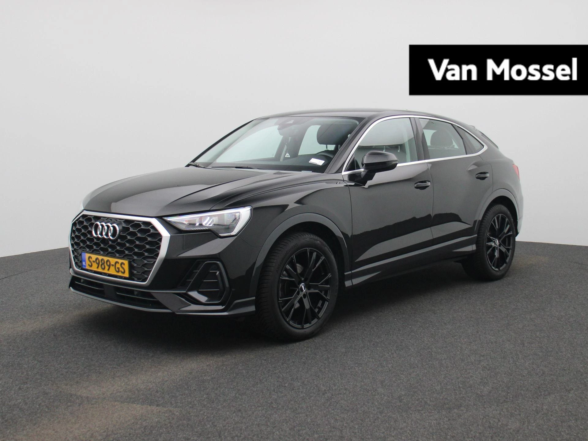Audi-Q3-image-0