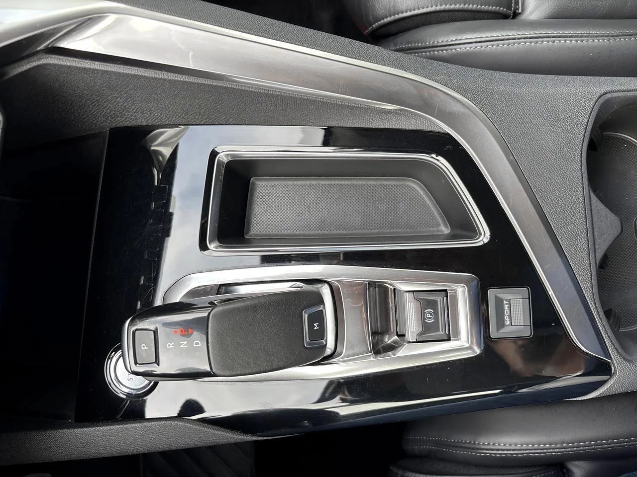 Peugeot-5008-image-15