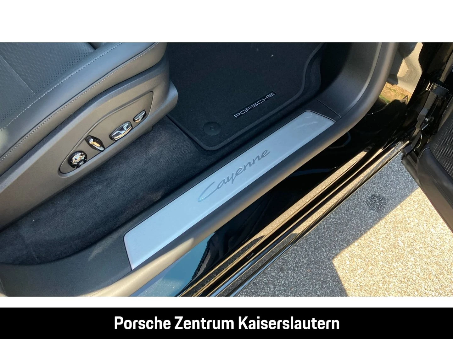 Porsche-Cayenne-image-22