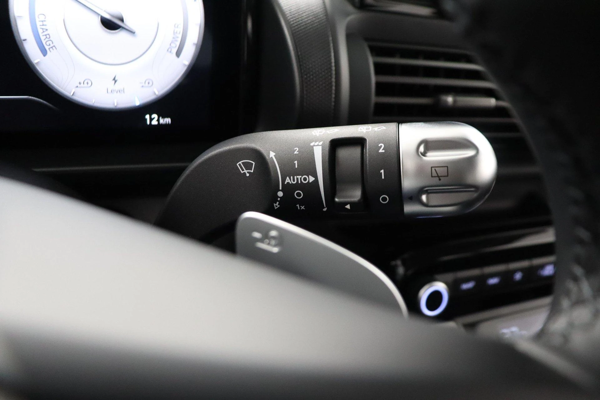 Hyundai-Inster-image-33