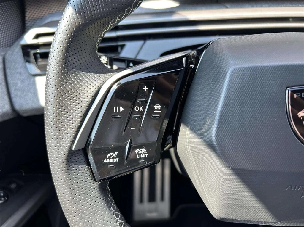 Peugeot-e-3008-image-13