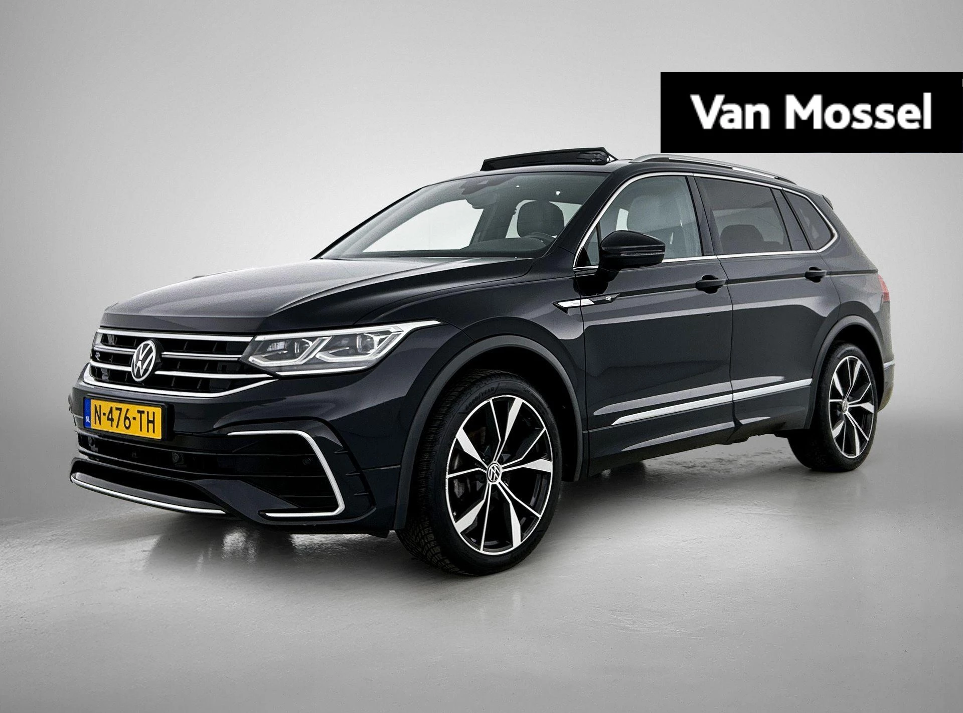 Volkswagen-Tiguan Allspace-image-0