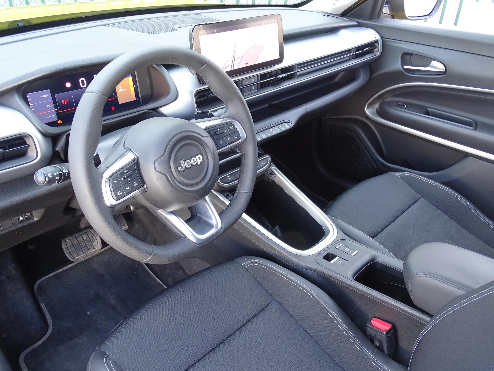 Jeep-Avenger-image-12