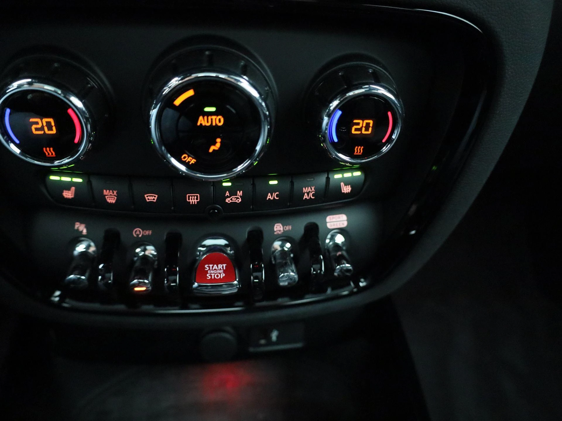 MINI-Clubman-image-18