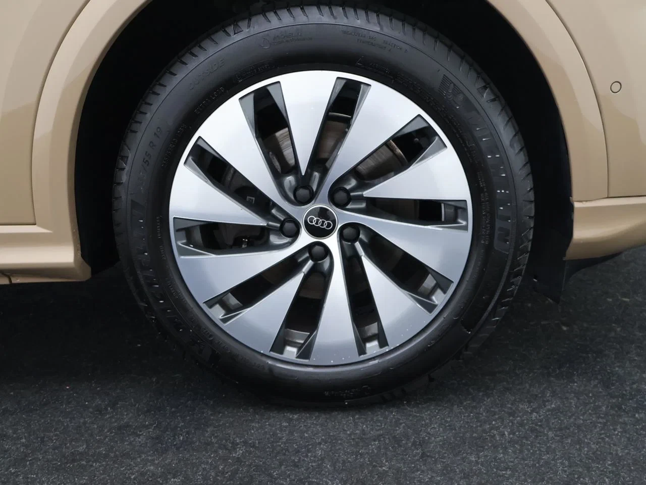 Audi-Q5-image-9