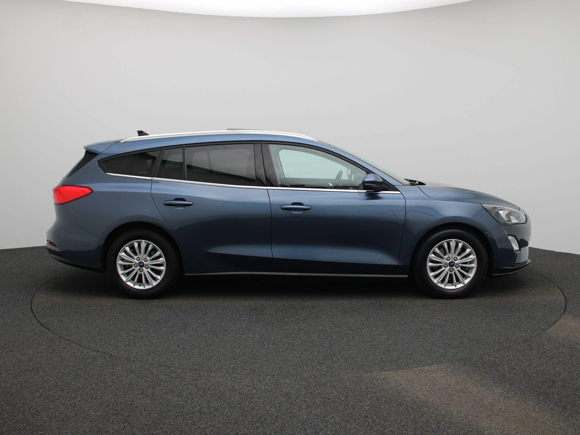 Ford-Focus-image-5