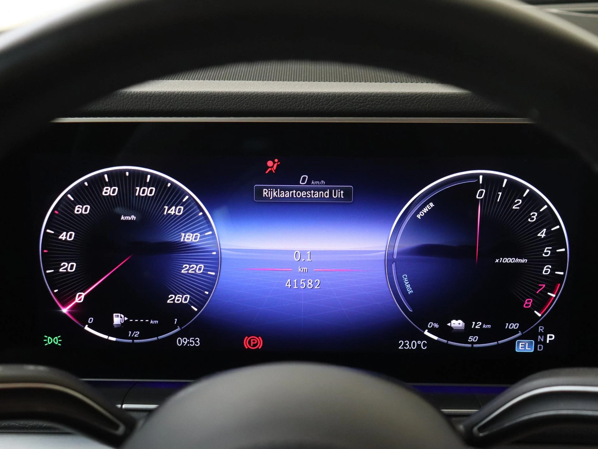 Mercedes-Benz-GLE-image-11