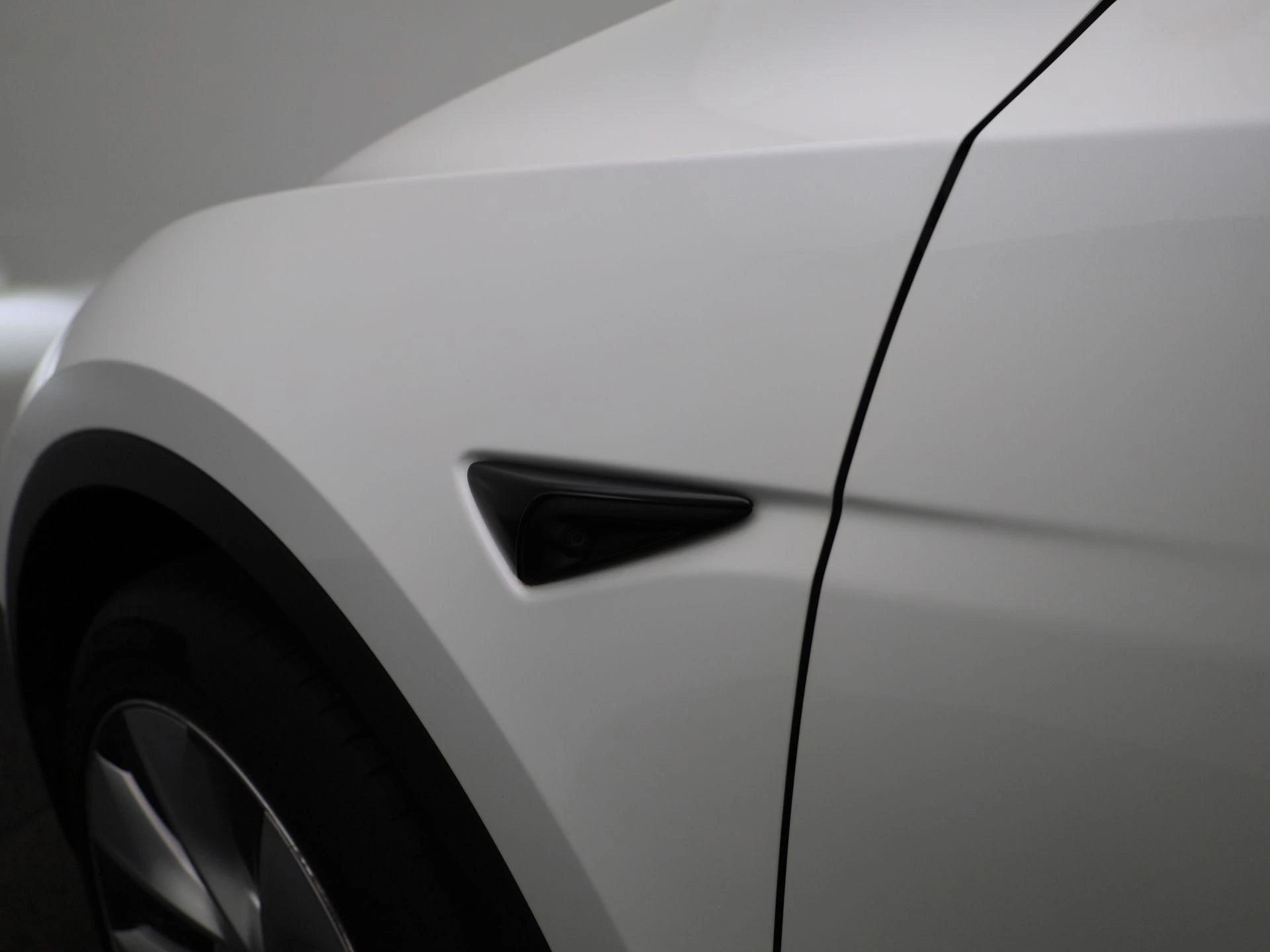 Tesla-Model Y-image-28