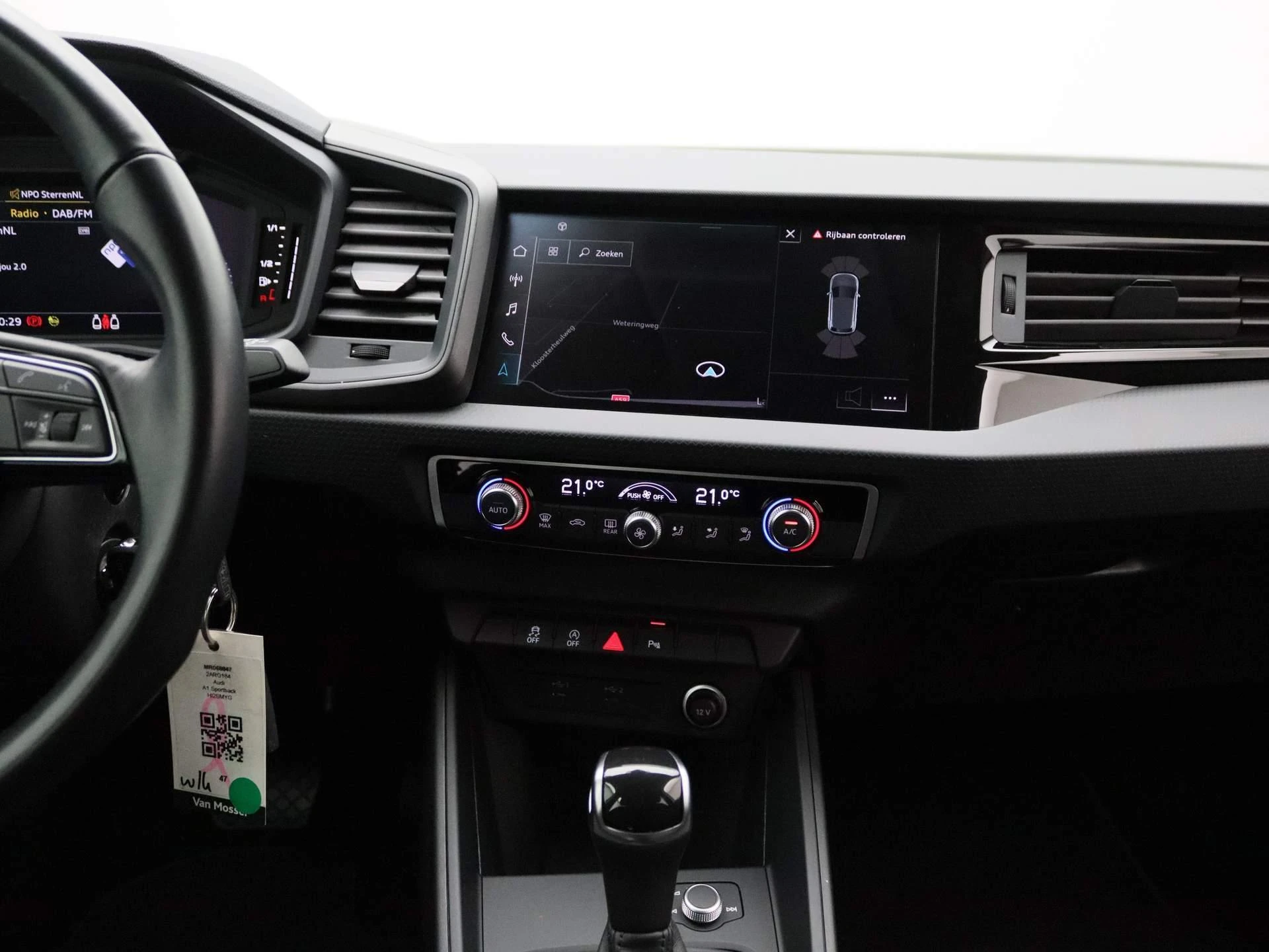 Audi-A1 Sportback-image-7