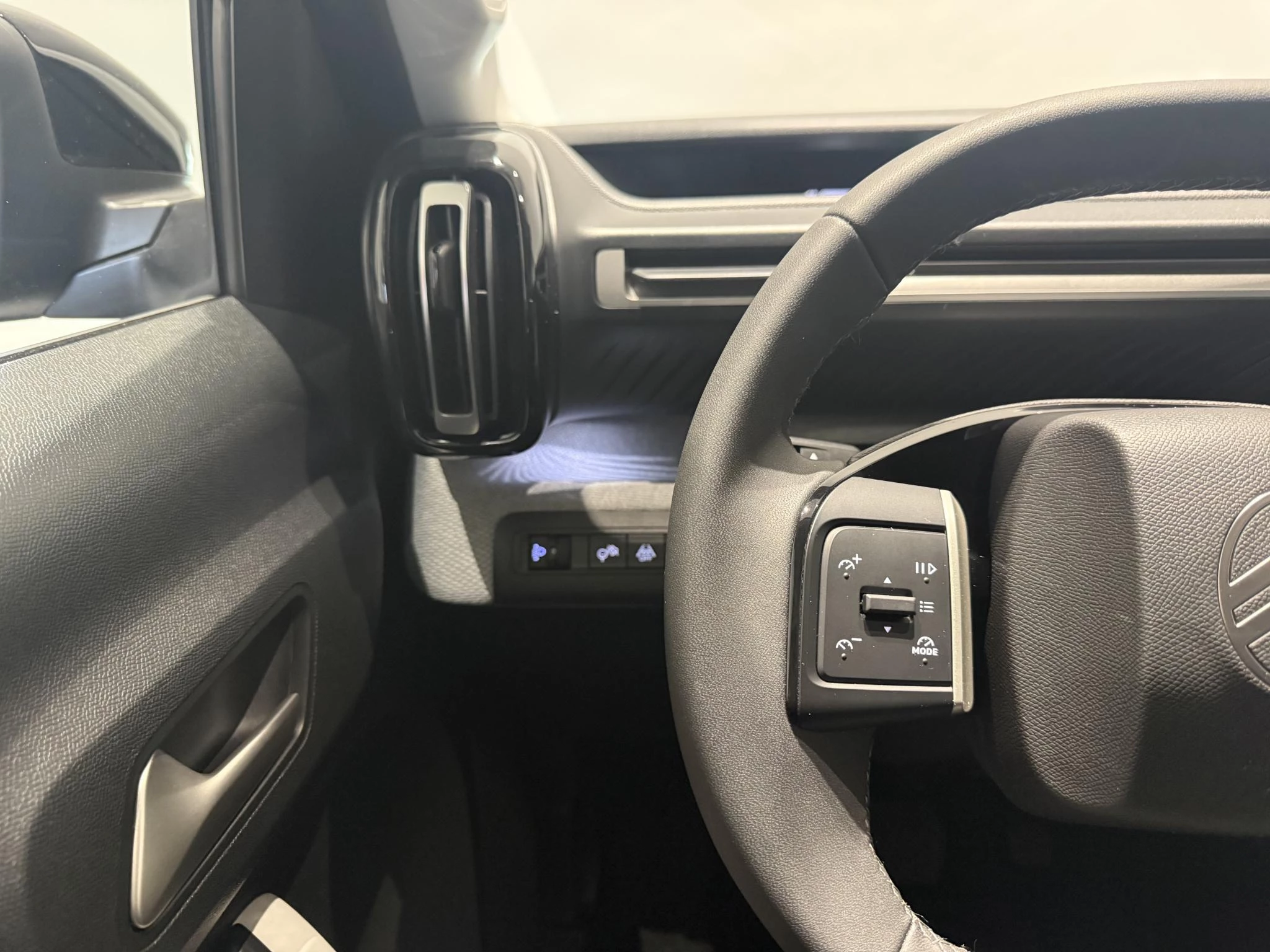 Citroën-ë-C3 Aircross-image-10