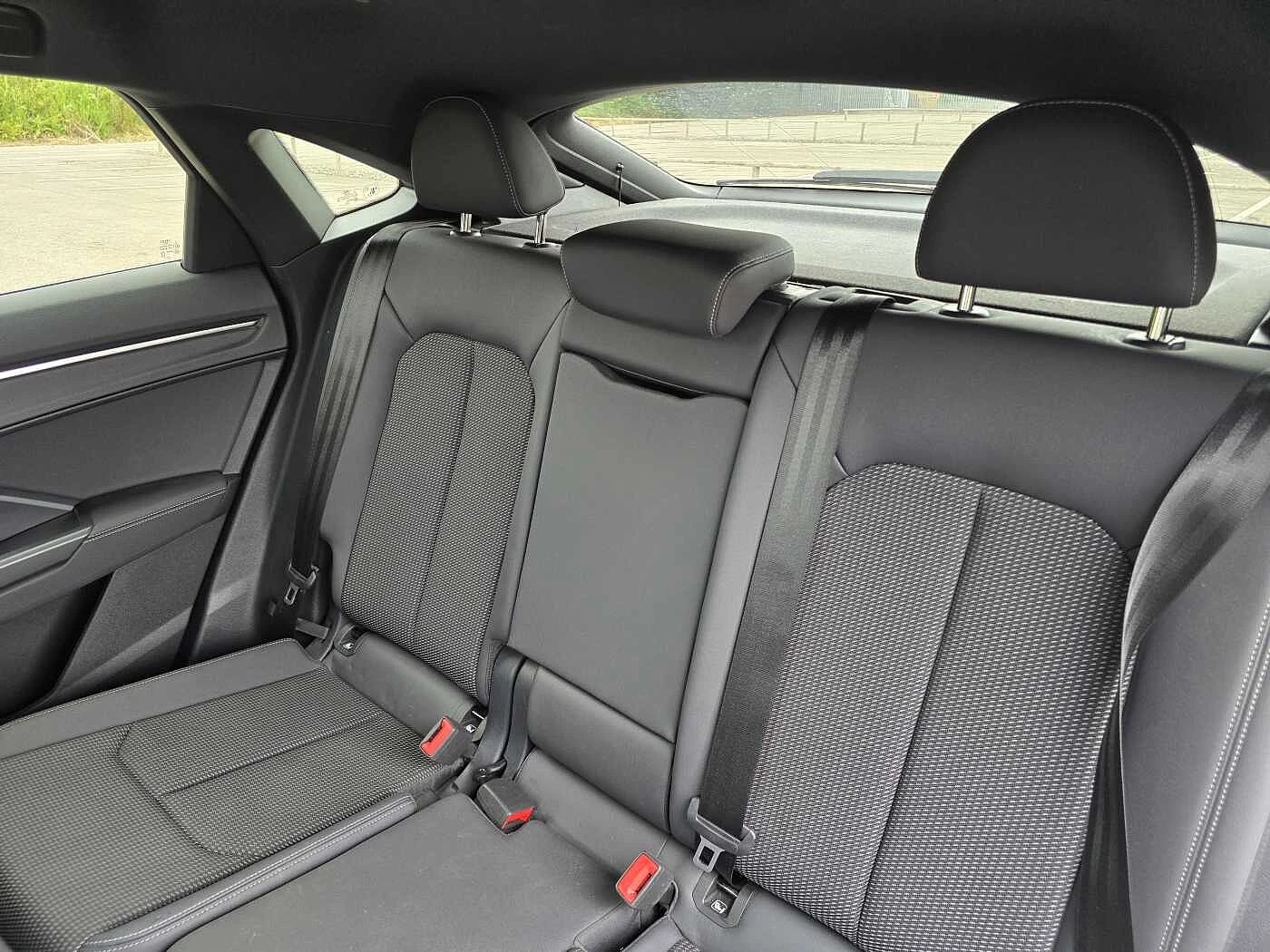 Audi-Q3-image-23
