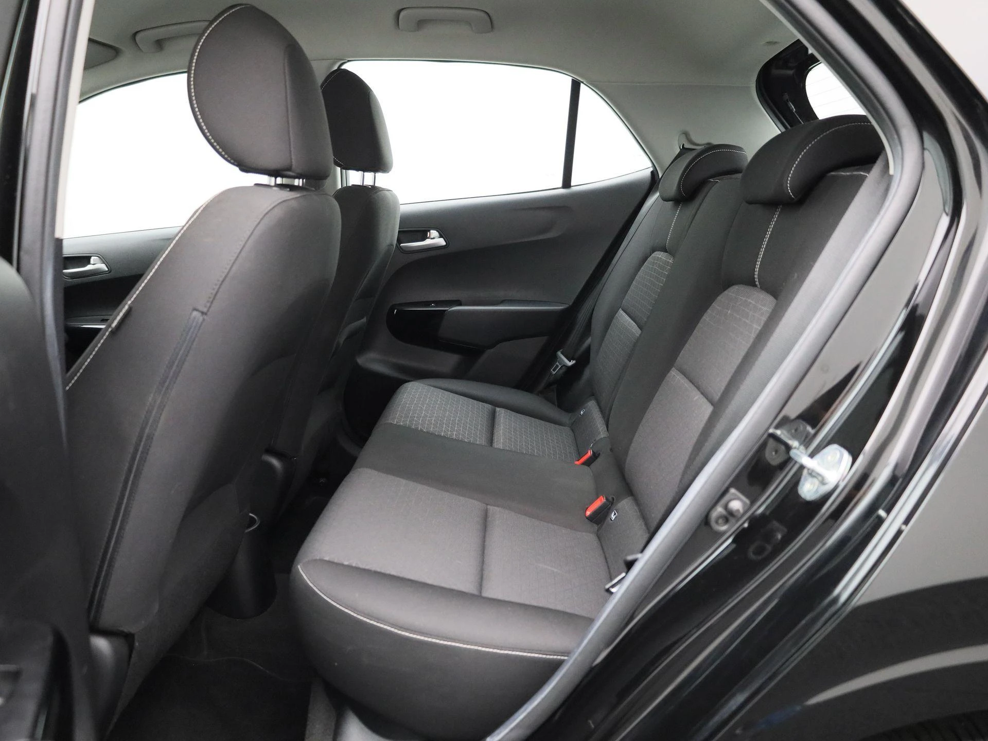 Kia-Picanto-image-11