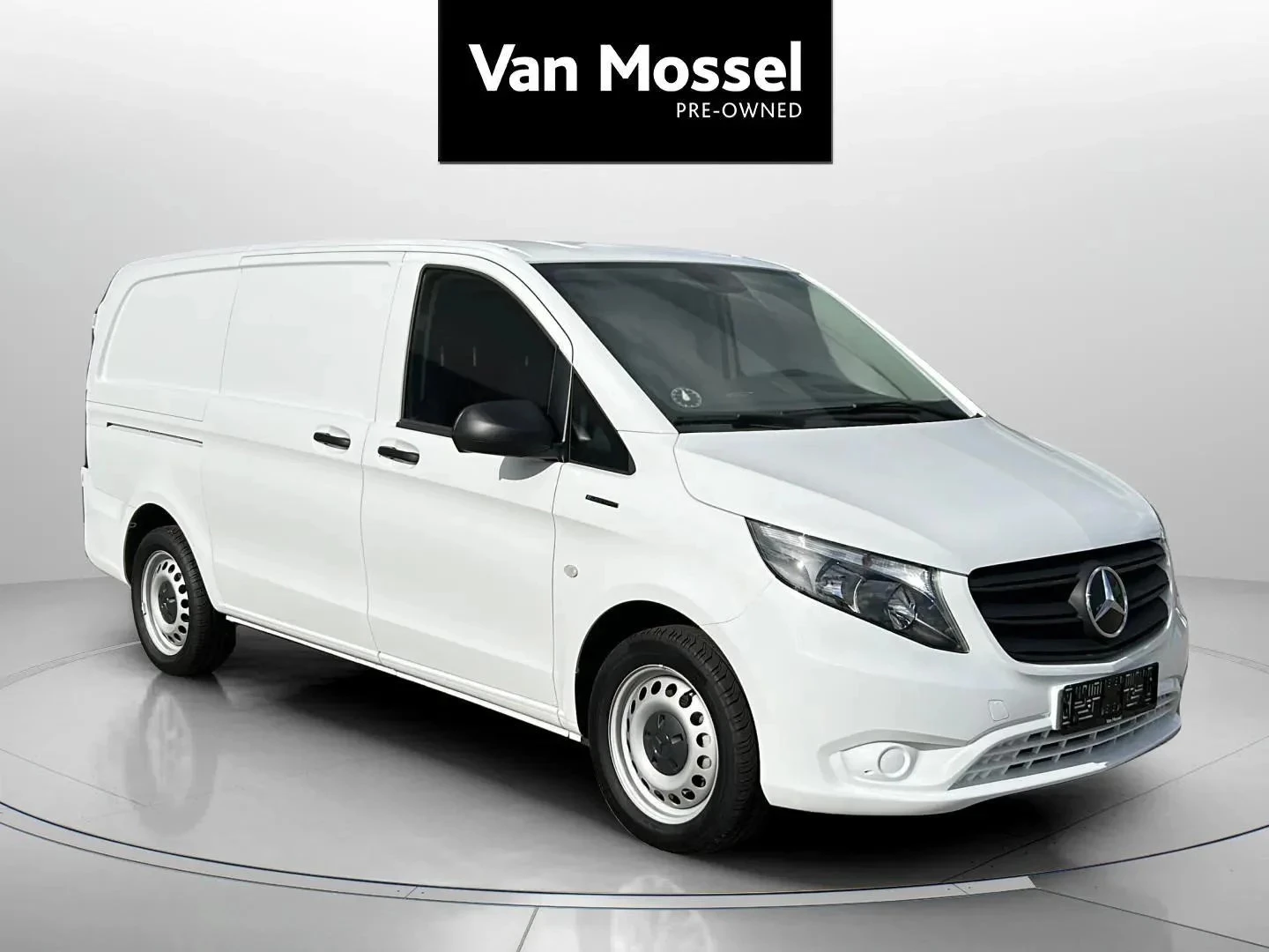 Mercedes-Benz-eVito-image-5