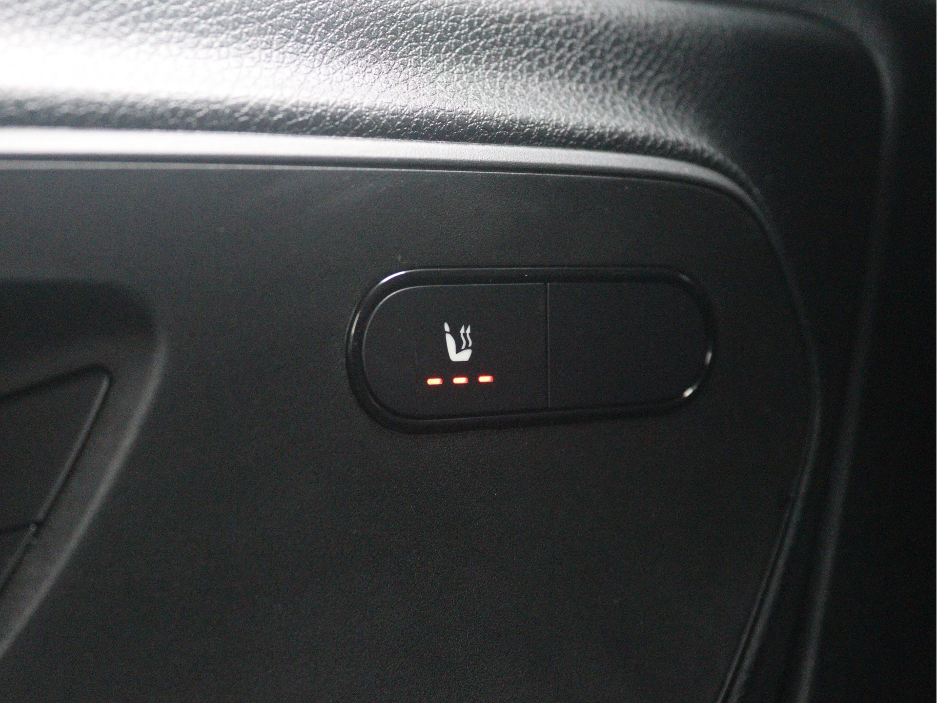Mercedes-Benz-Sprinter-image-12