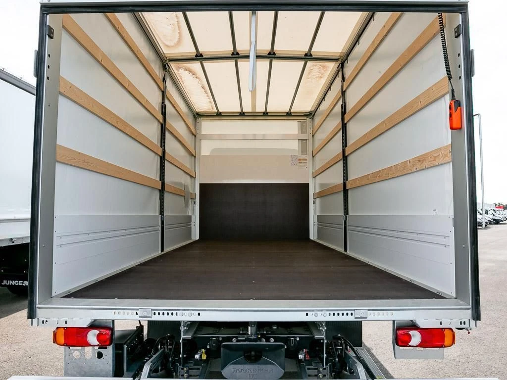 Iveco-Eurocargo-image-9
