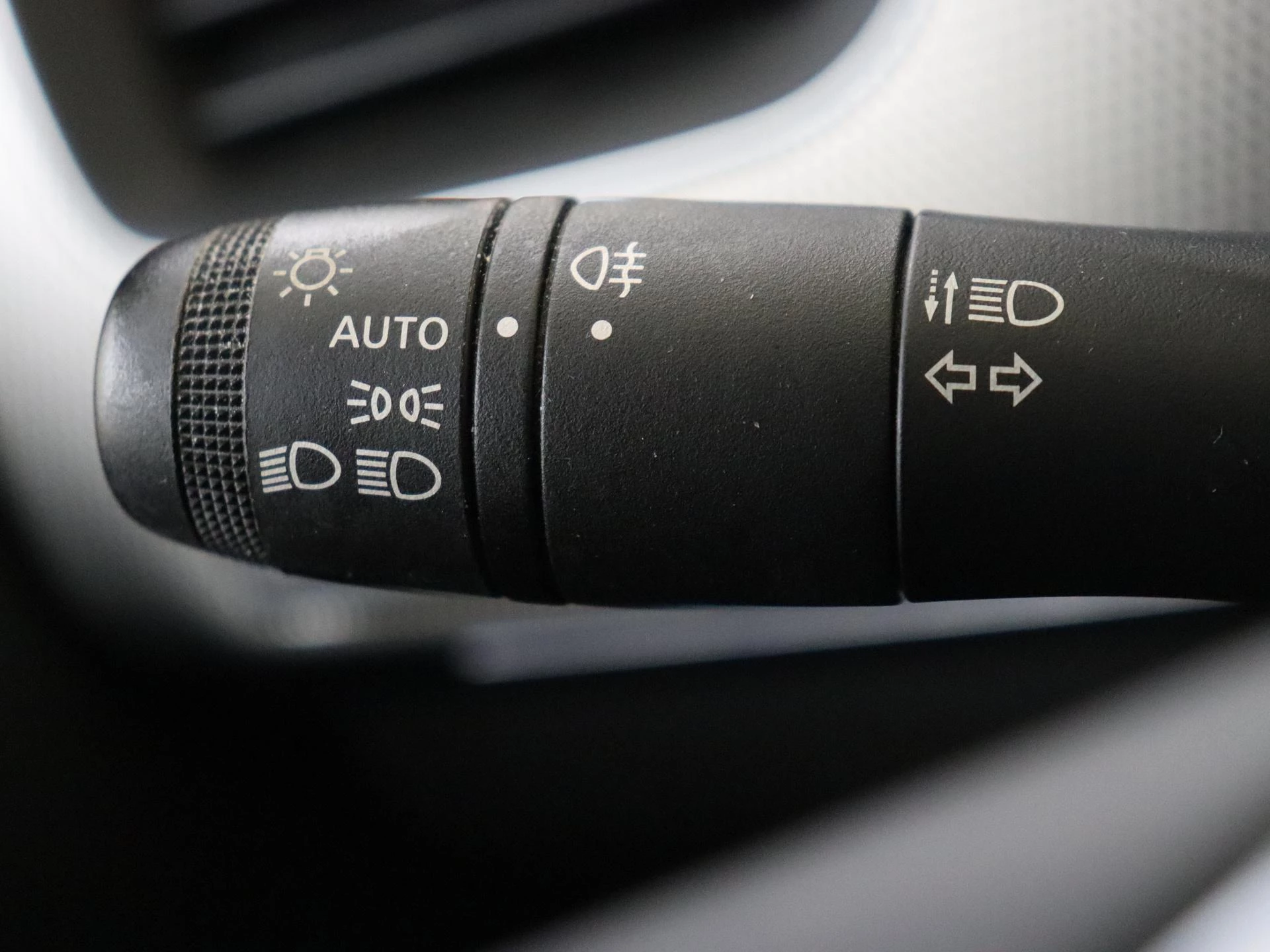 Renault-Arkana-image-22