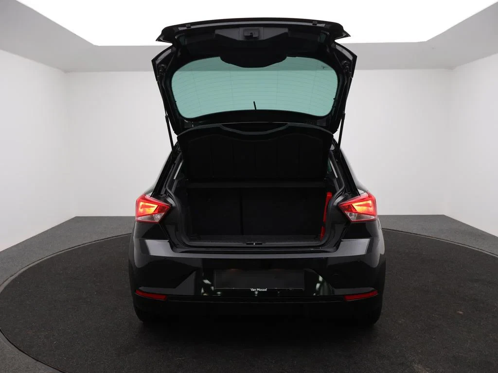 SEAT-Ibiza-image-15
