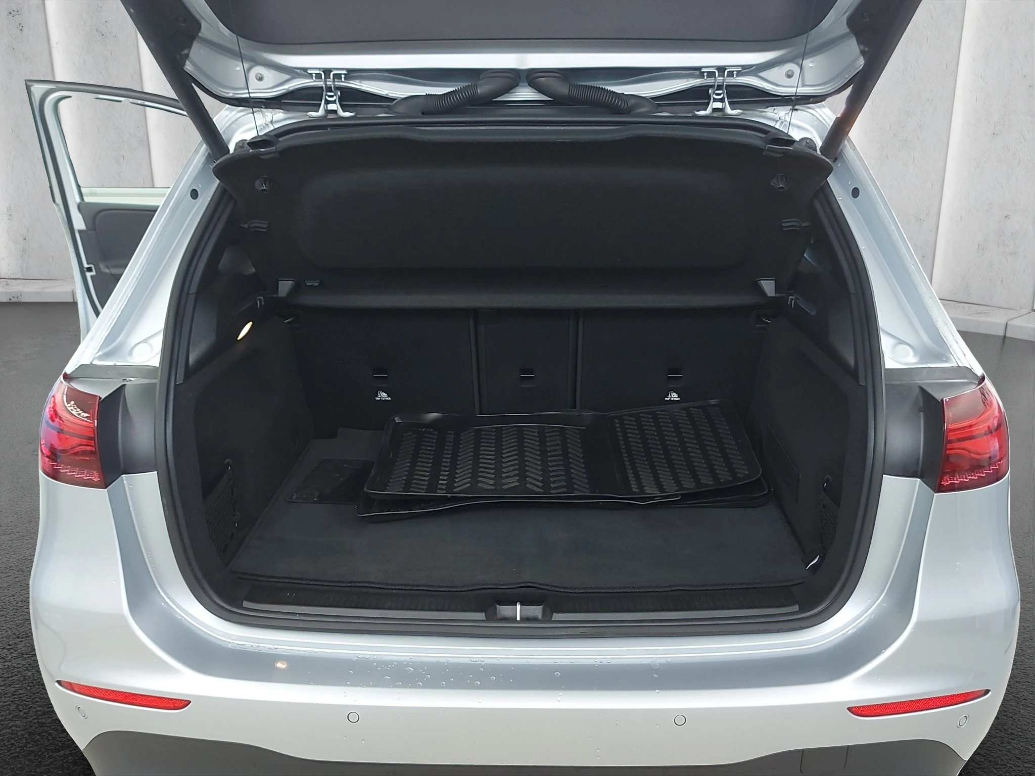 Mercedes-Benz-B-Klasse-image-17