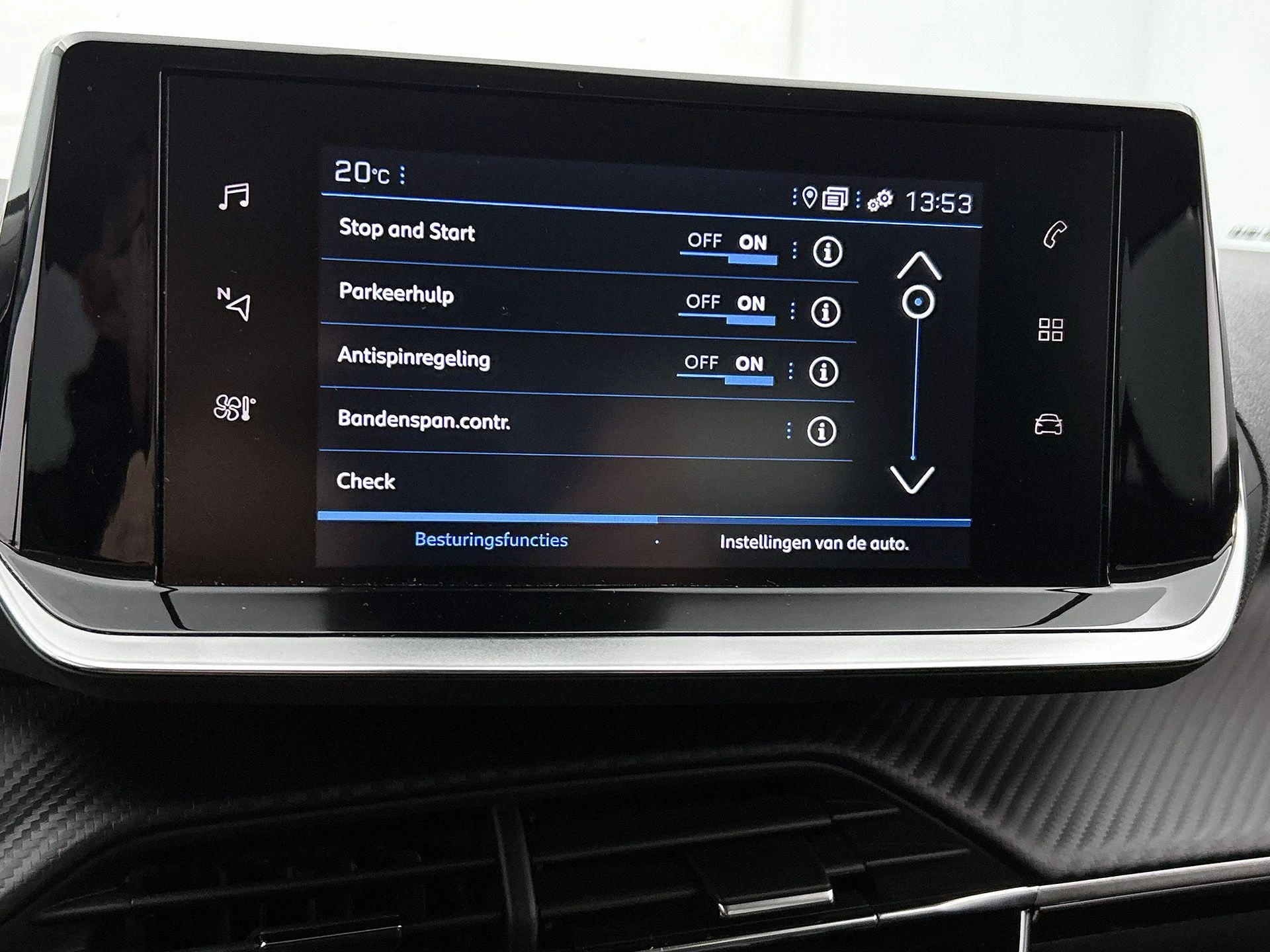 Peugeot-2008-image-10