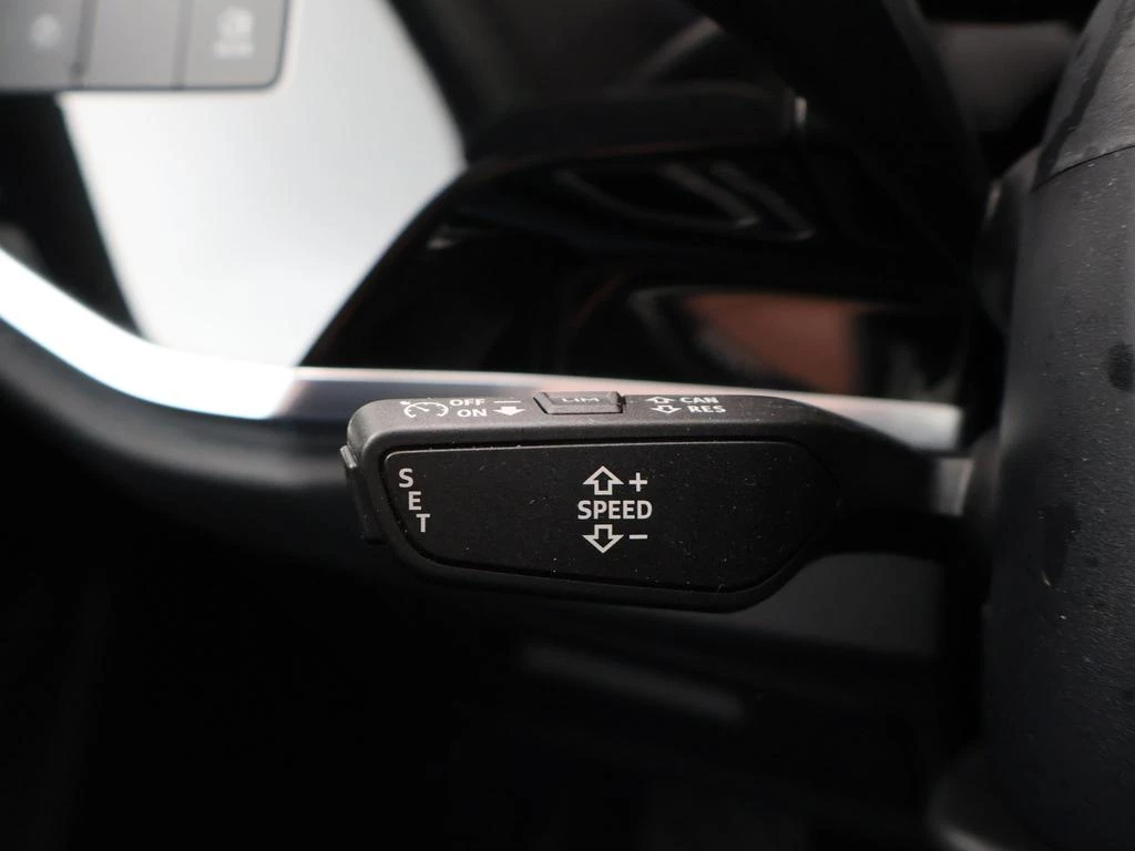 Audi-Q3-image-19