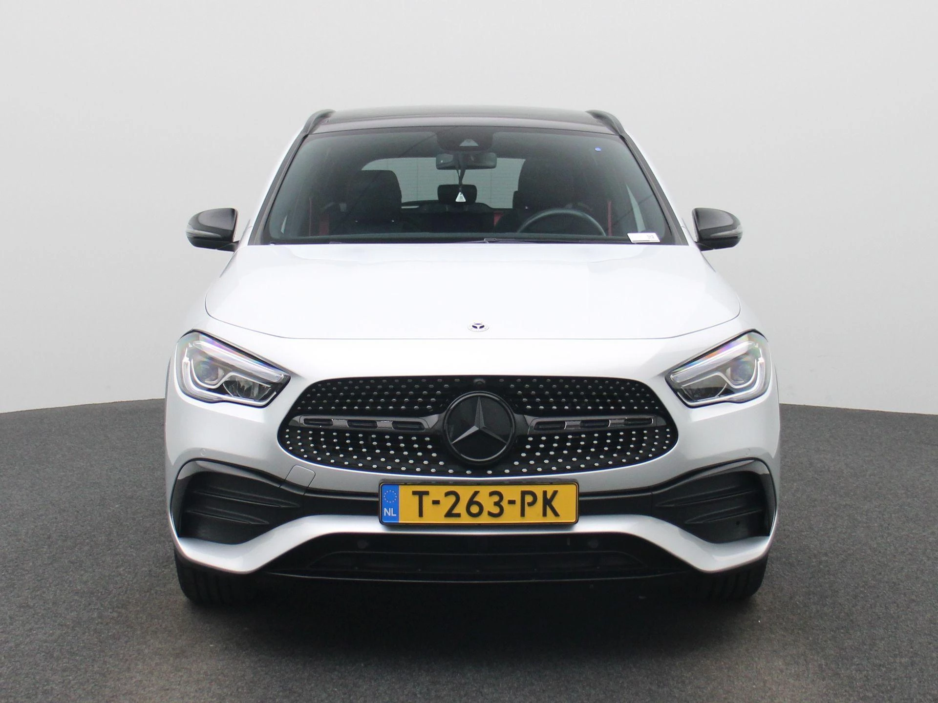 Mercedes-Benz GLA 250 e AMG Line