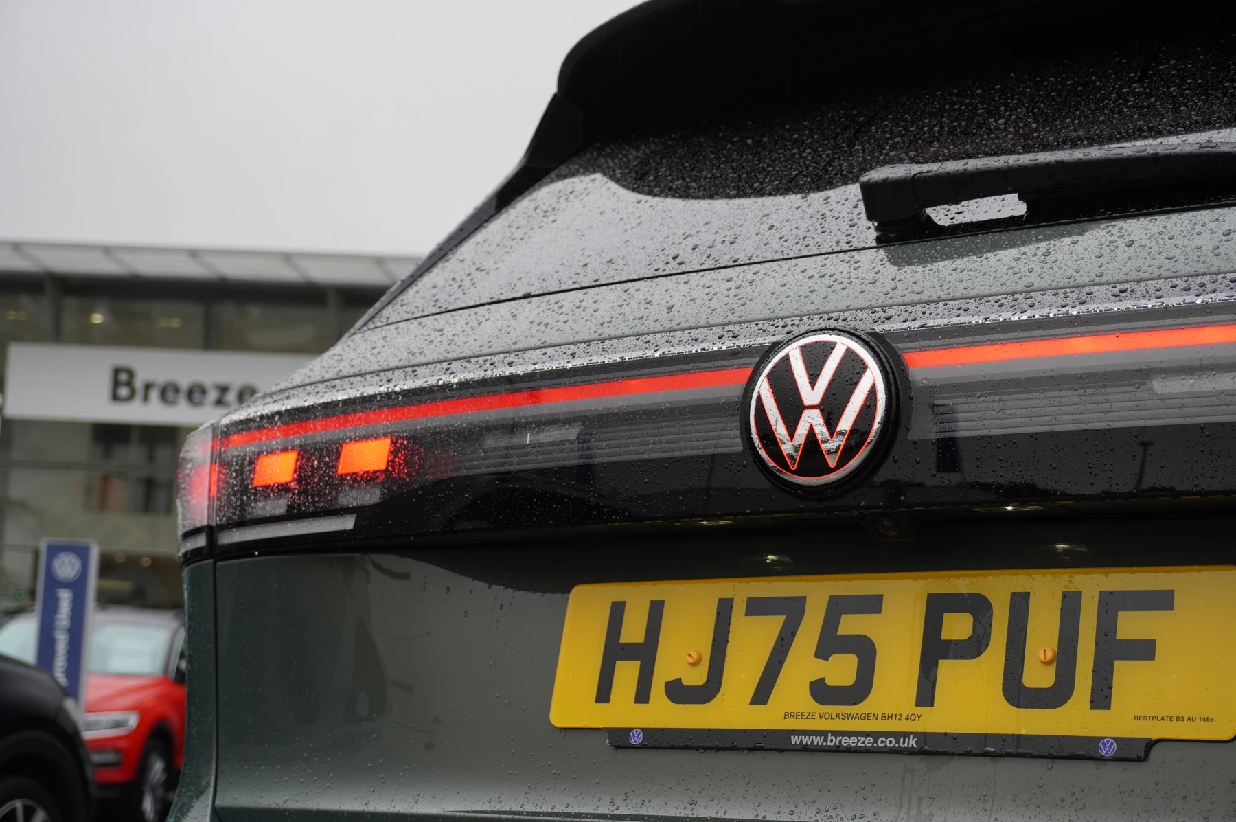 Volkswagen-Tiguan-image-56
