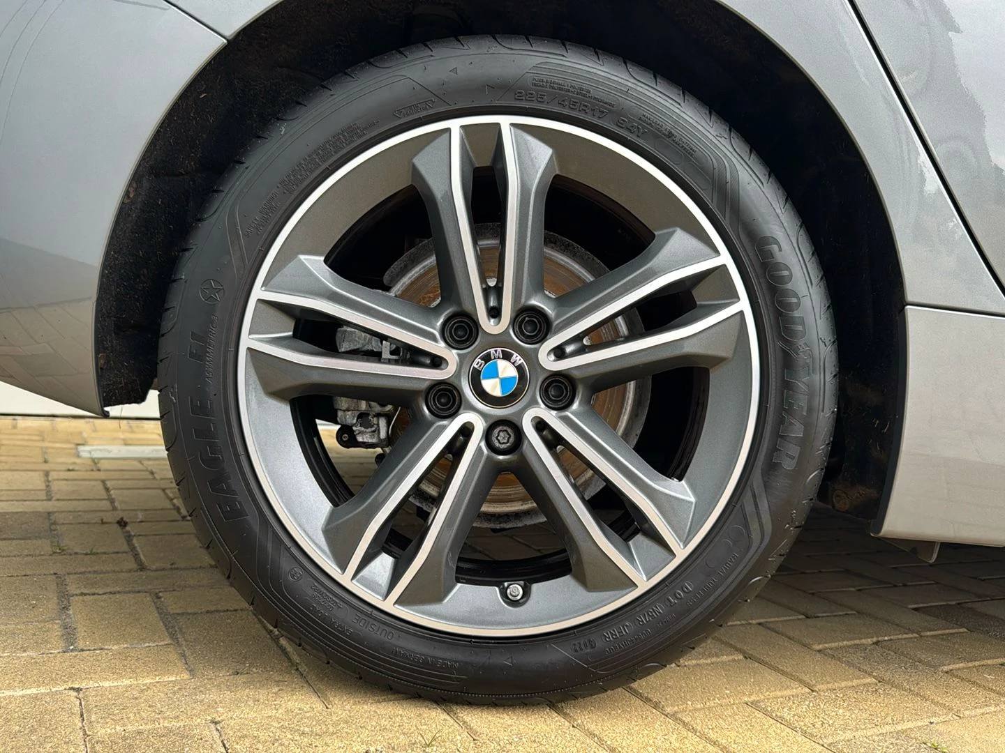 BMW-1 Series-image-7