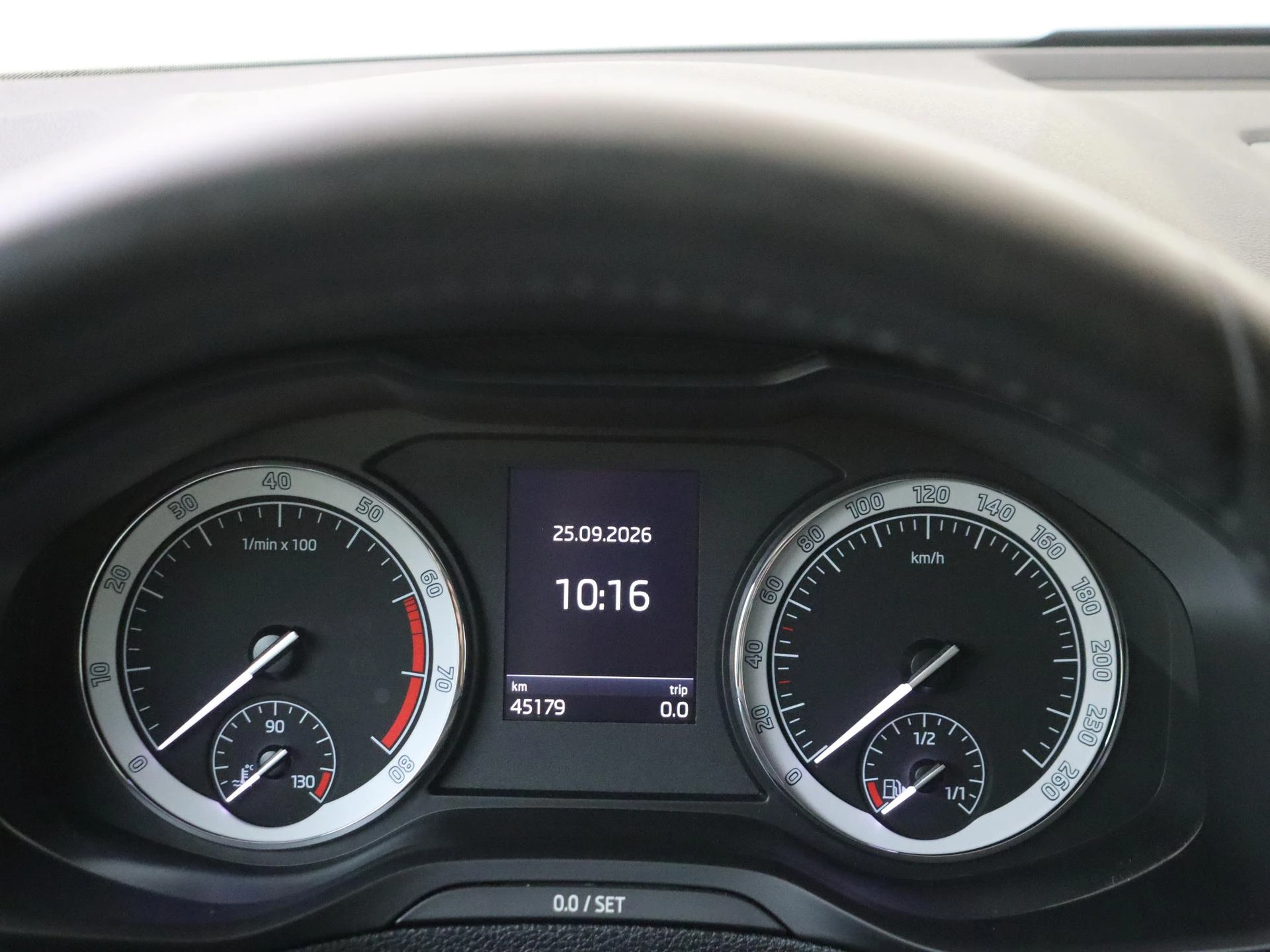 Škoda-Karoq-image-10