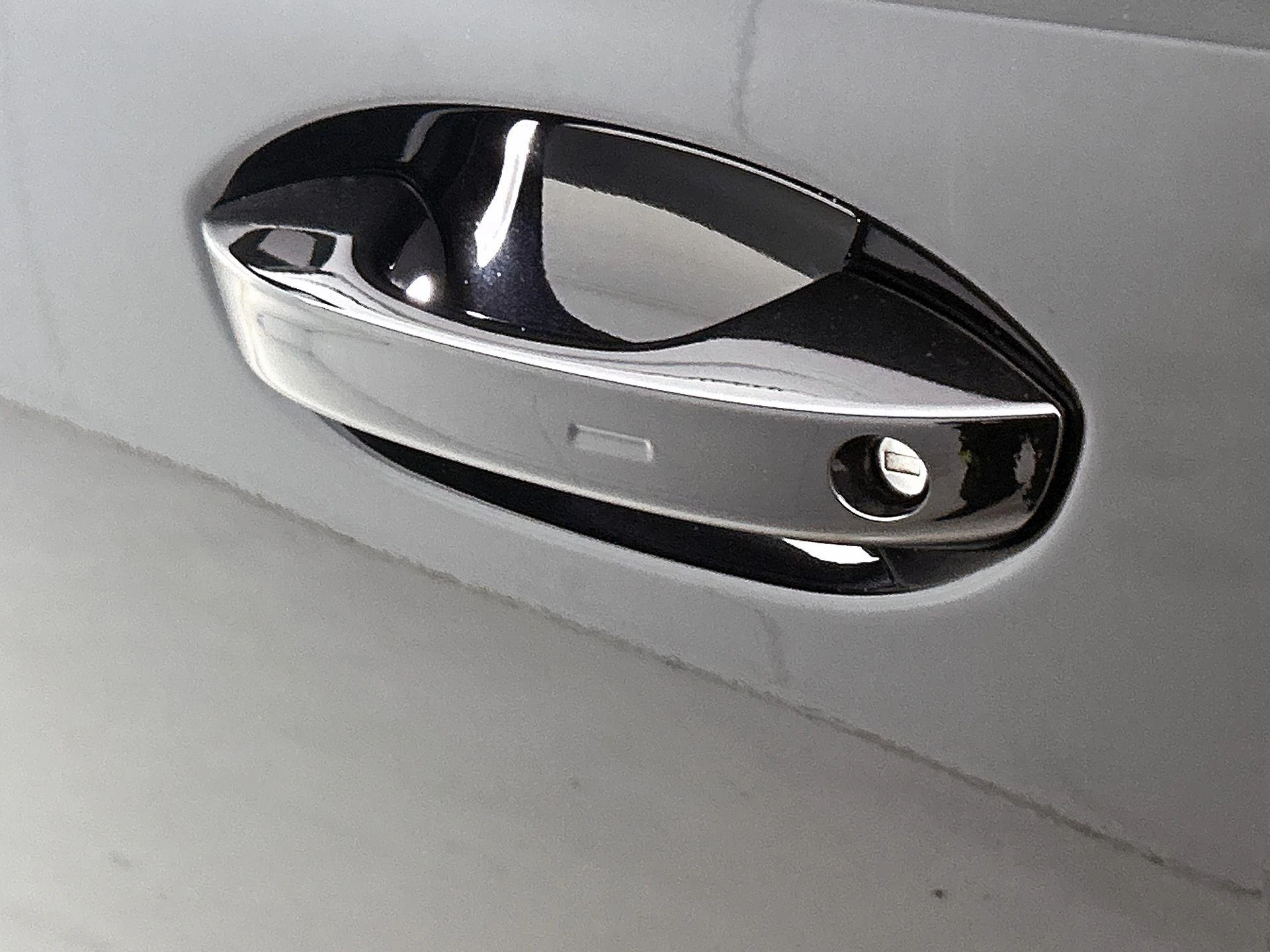 Volkswagen-ID. Buzz Cargo-image-17