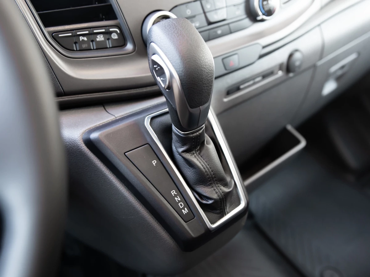 Ford-Transit-image-14