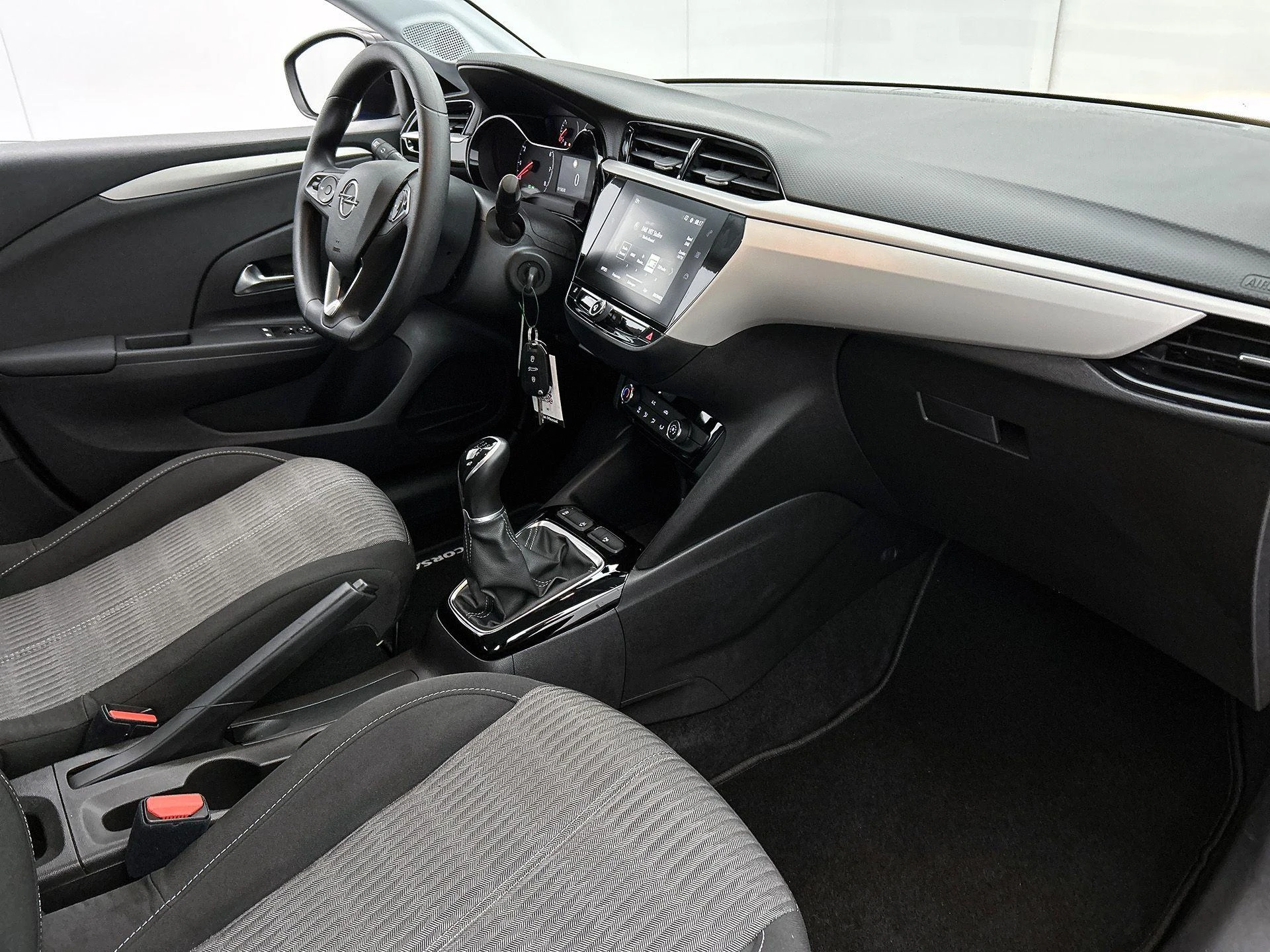 Opel-Corsa-image-19