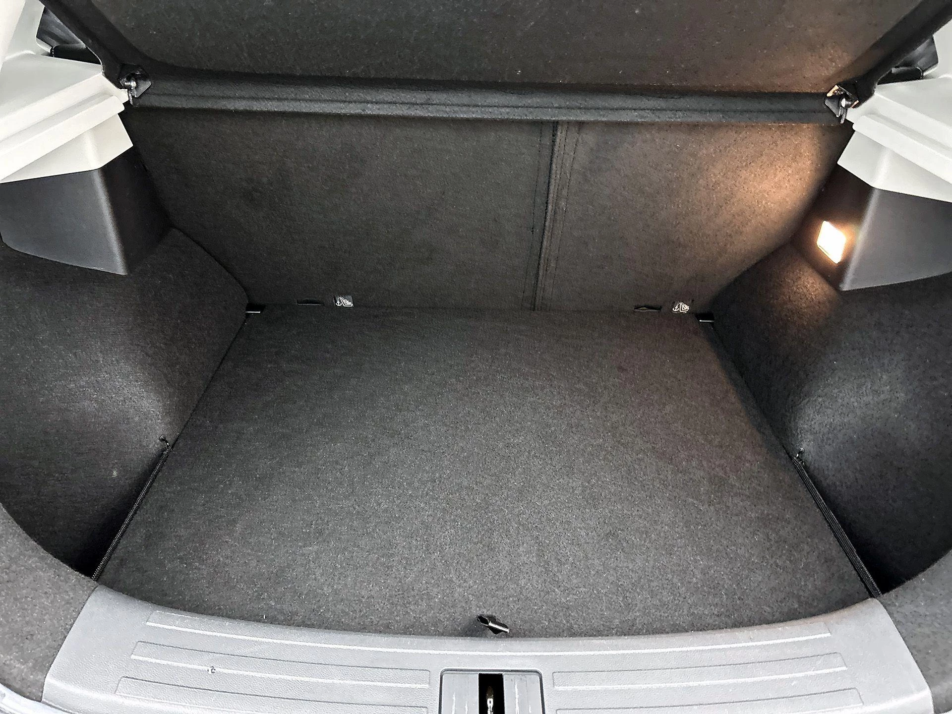 MG ZS EV Luxury 45 kWh