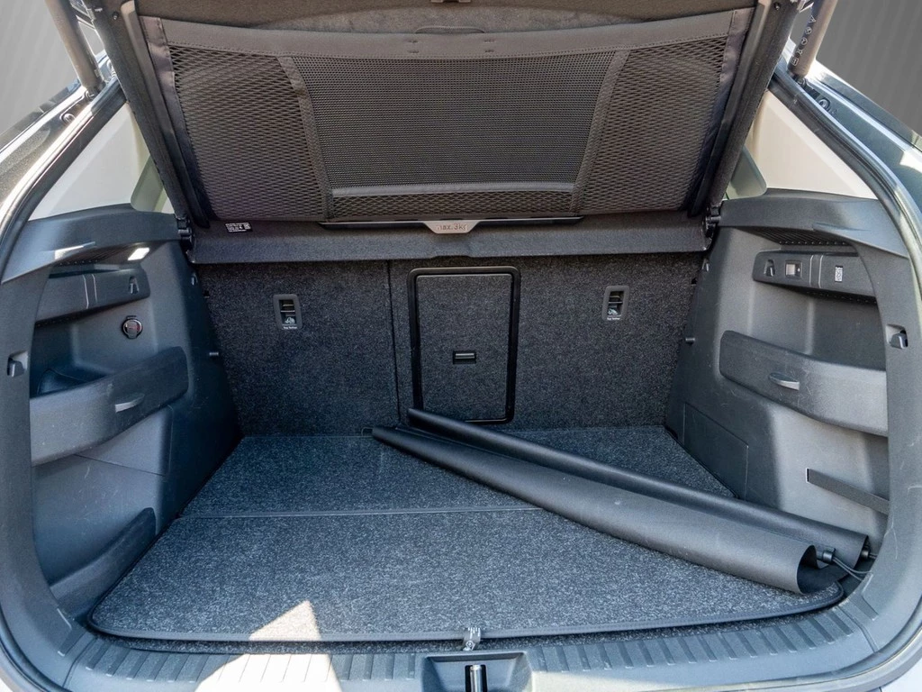Škoda Elroq 85 Loft Wärmepumpe, AHK