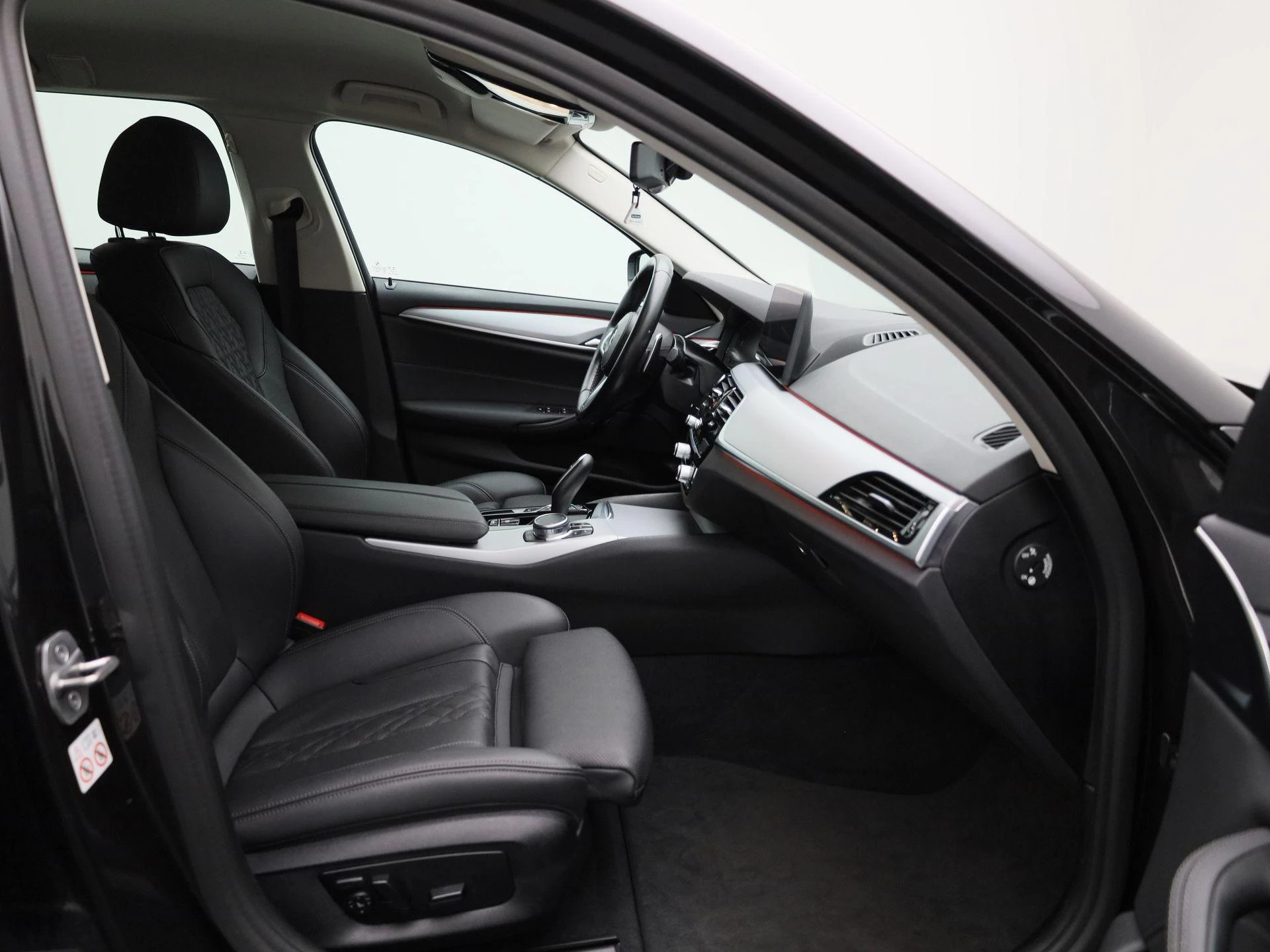 BMW-5 Serie-image-41