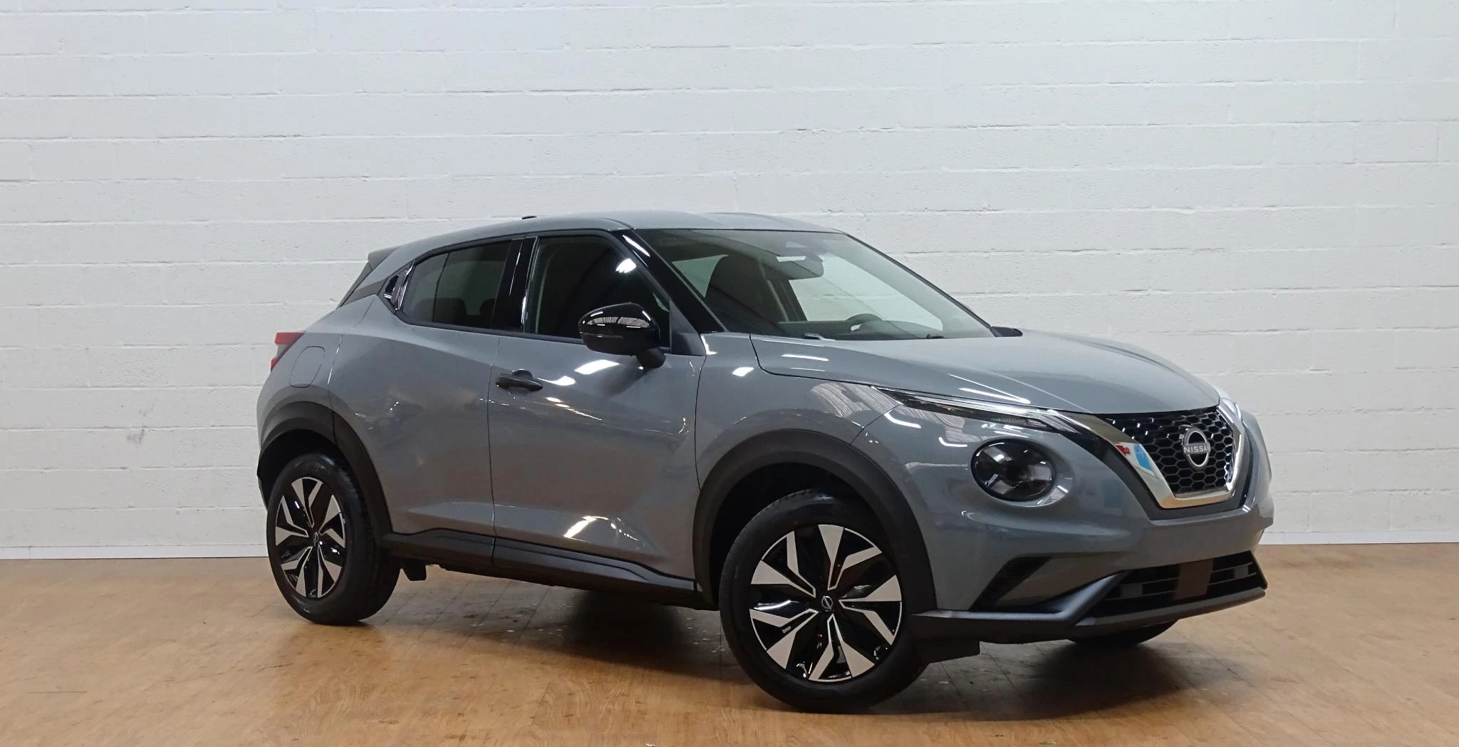 Nissan Juke 1.0 DIG-T Acenta automaat