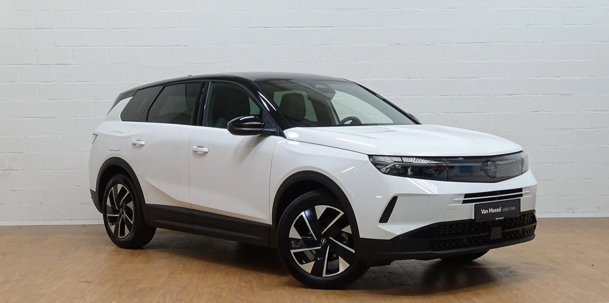 Opel-Grandland-image-1