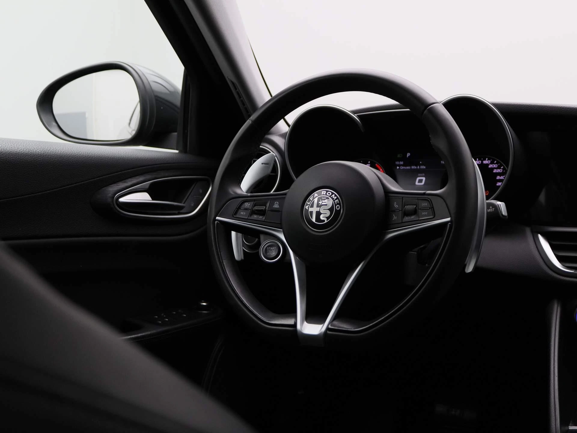Alfa Romeo-Giulia-image-10