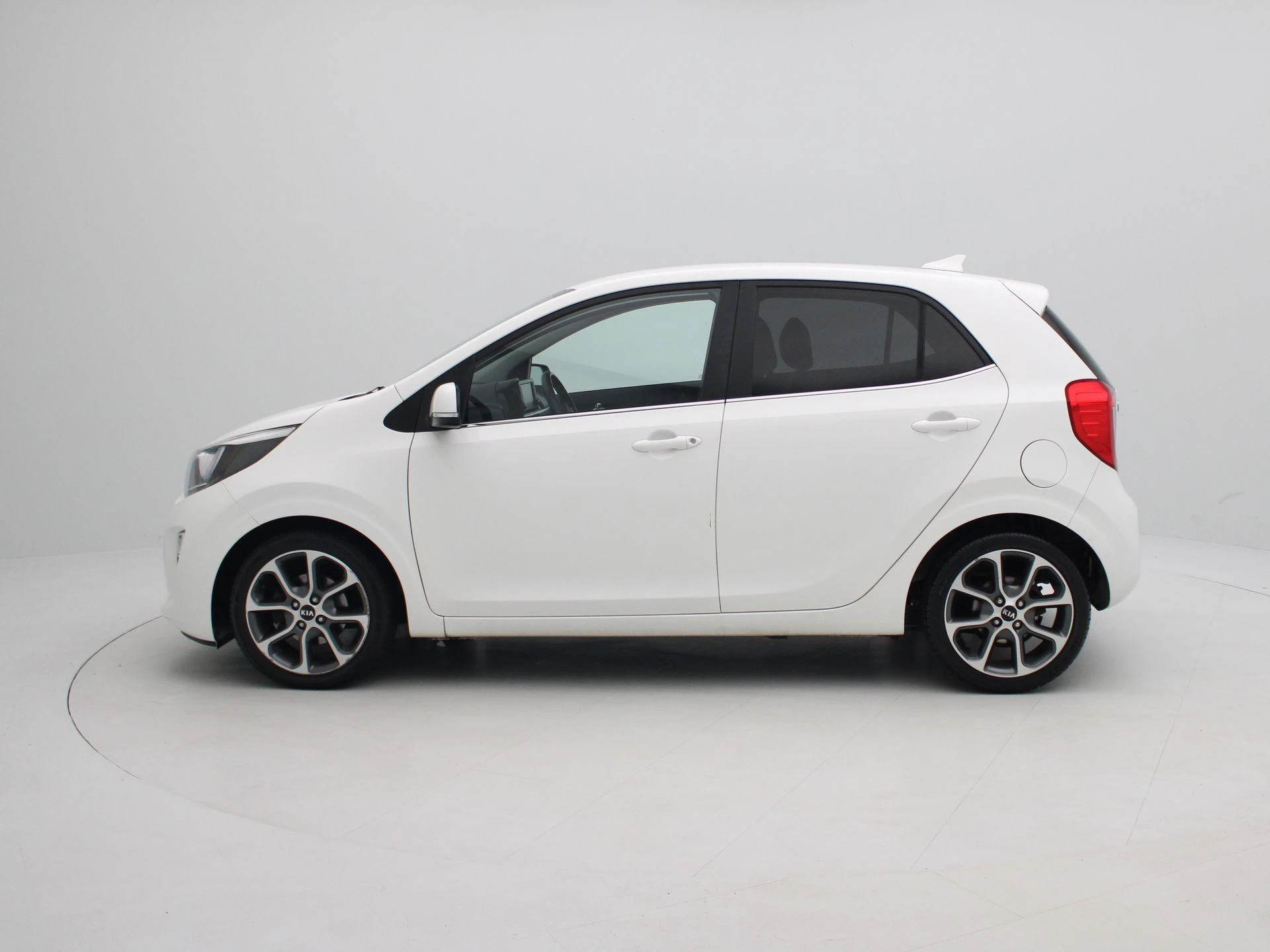 Kia-Picanto-image-3