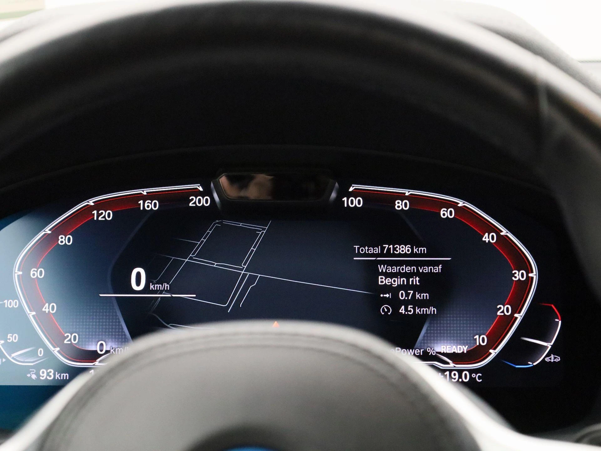 BMW-iX3-image-7