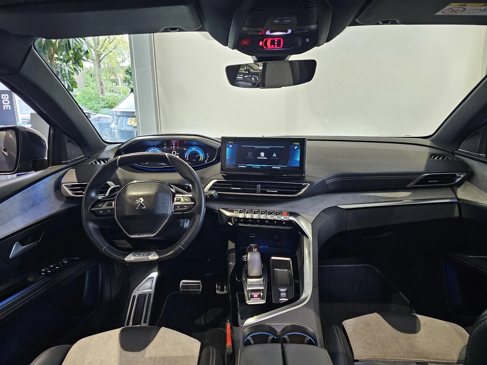 Peugeot-3008-image-20