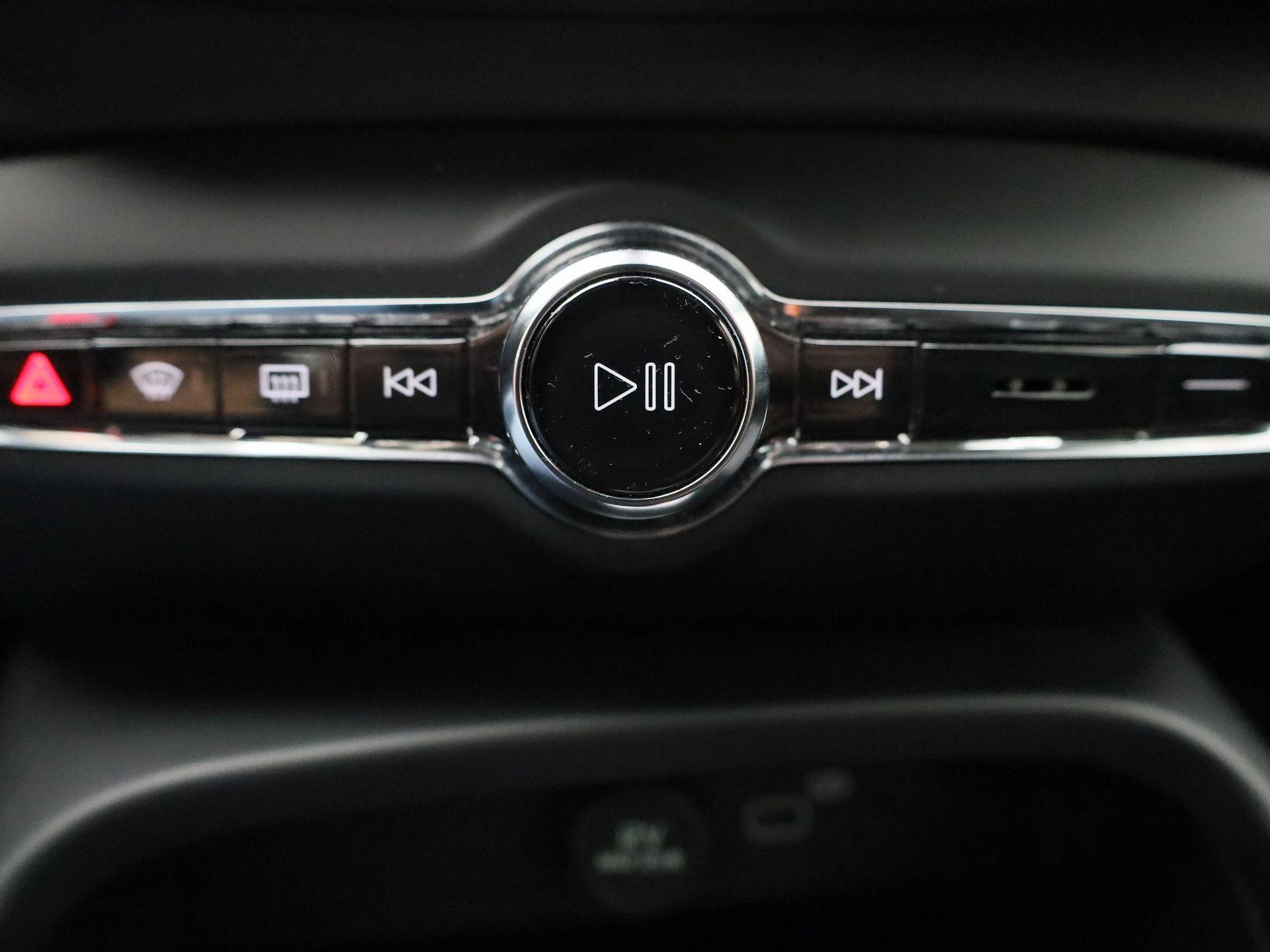 Volvo-XC40-image-20
