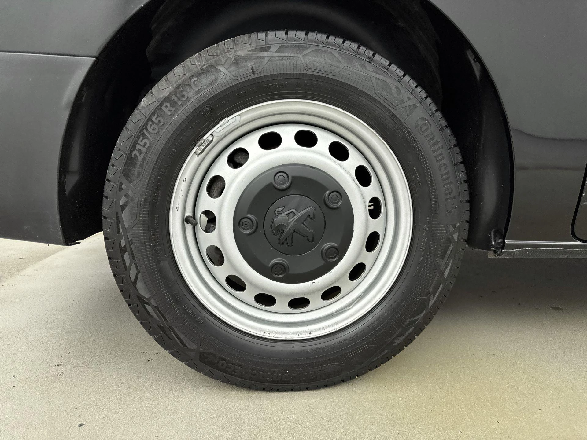 Peugeot-Expert-image-12