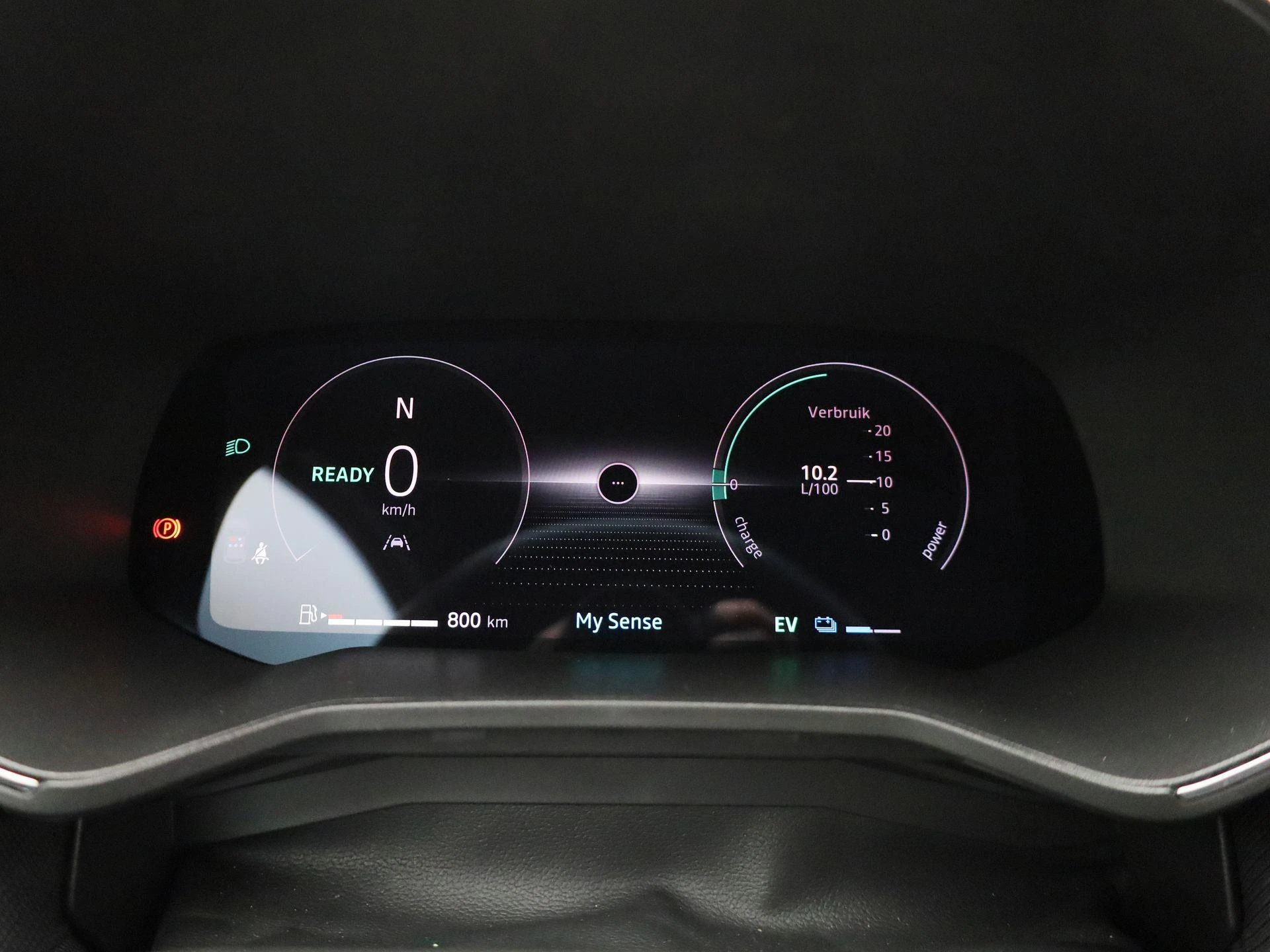 Renault-Clio-image-15