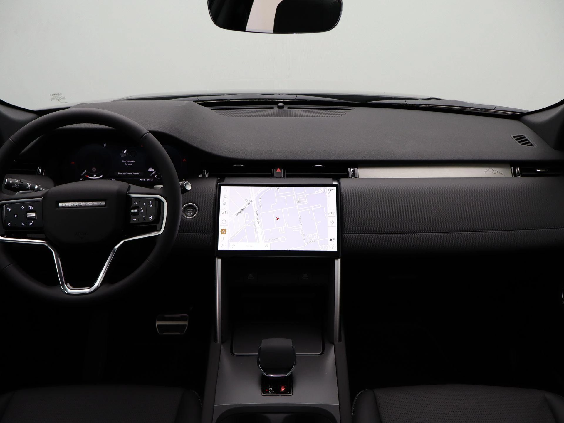 Land Rover-Discovery Sport-image-35