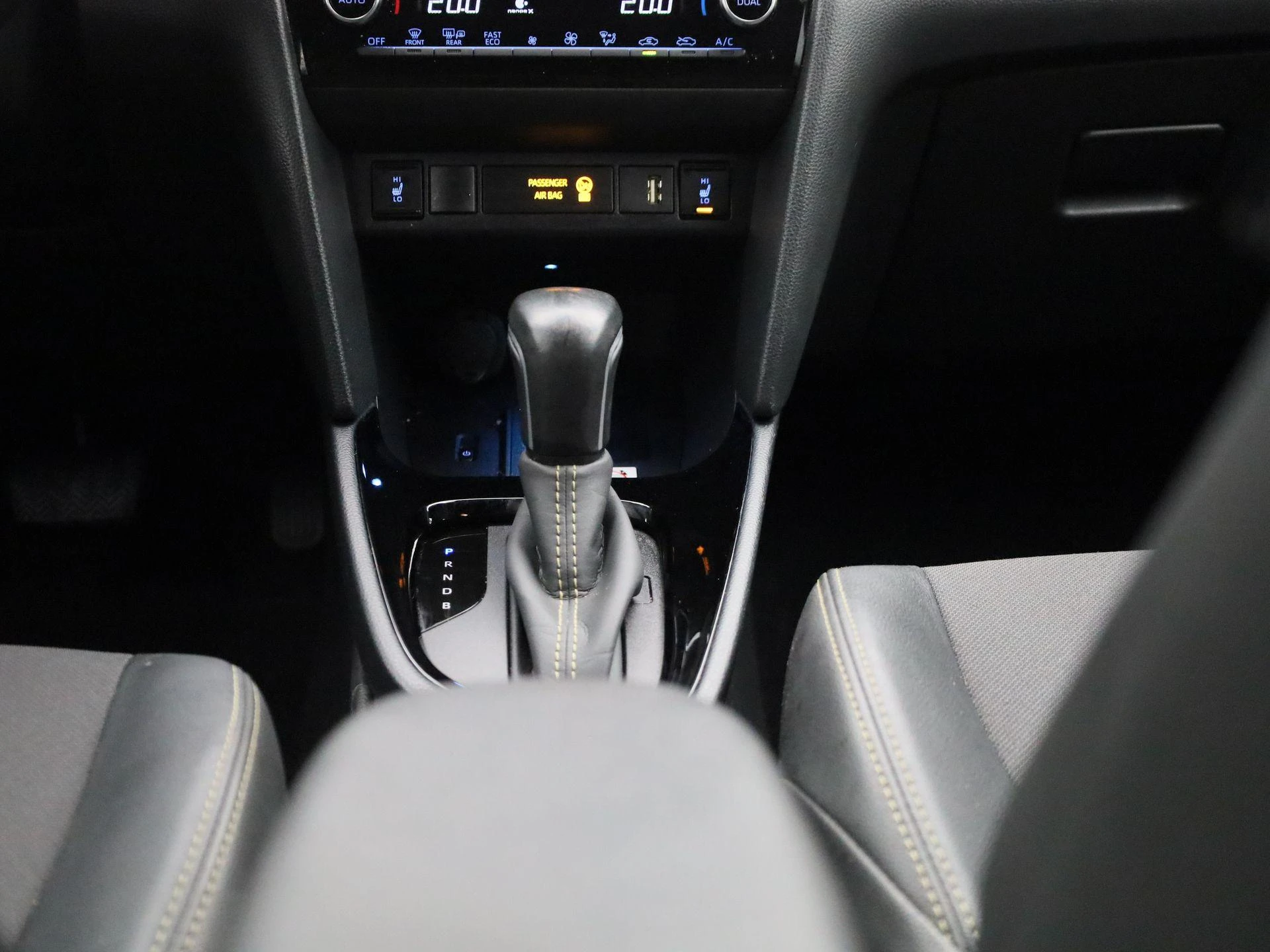 Toyota-Yaris Cross-image-9