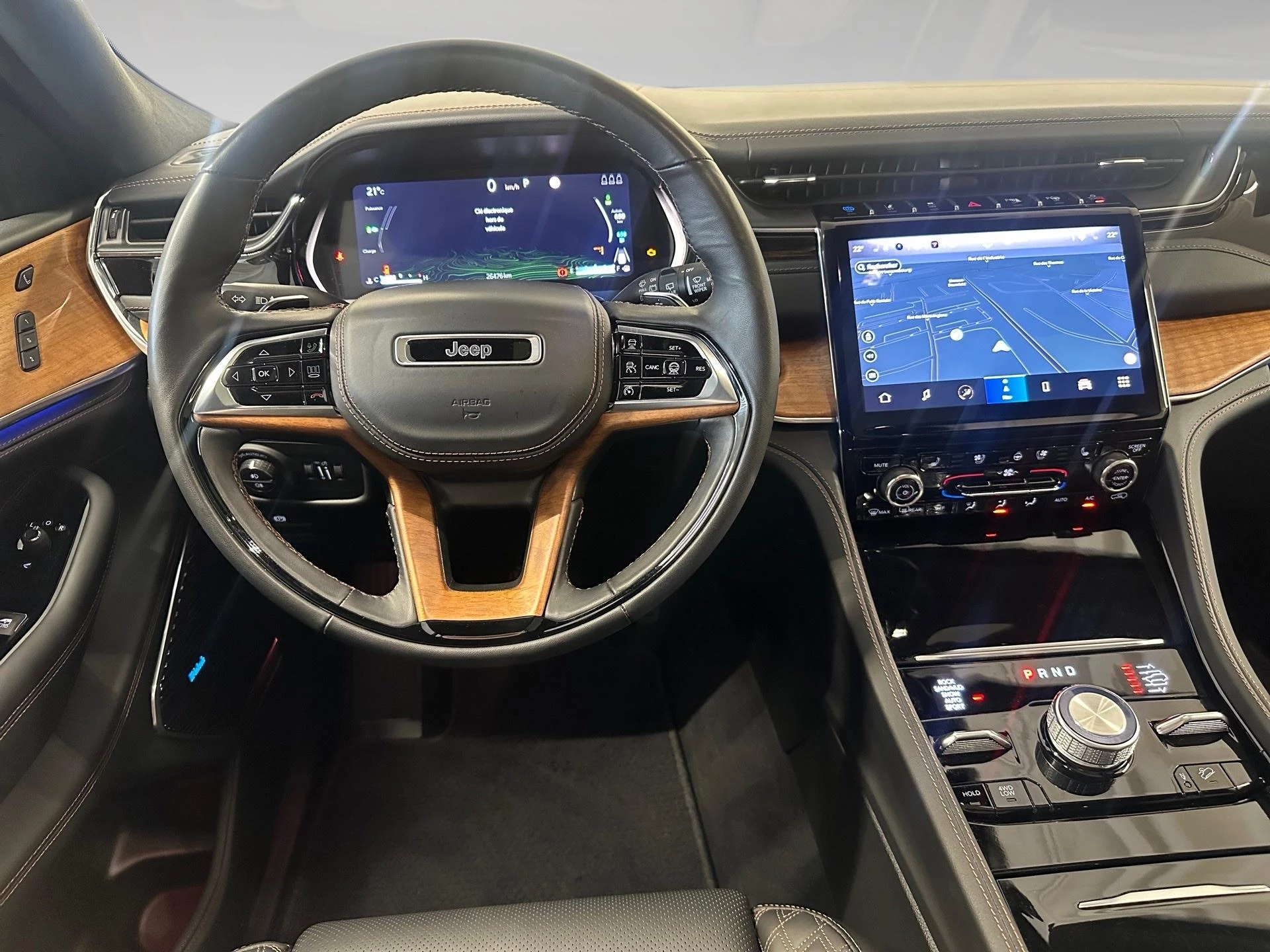 Jeep-Grand Cherokee-image-1