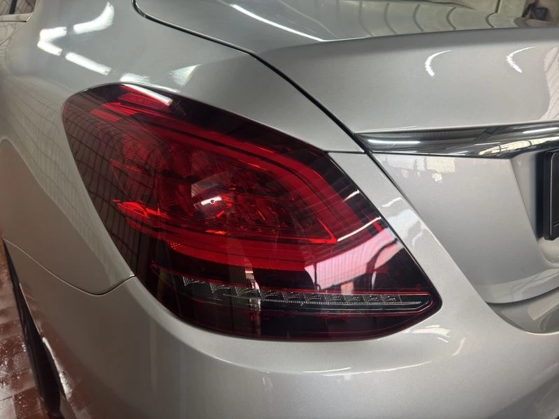 Mercedes-Benz C-Klasse 300 de AMG EDITION 19 AHK 360° DISTRONIC LED AMGW205 C 300 de AMG EDITION 19 AHK 360° DISTRONIC LED AMG