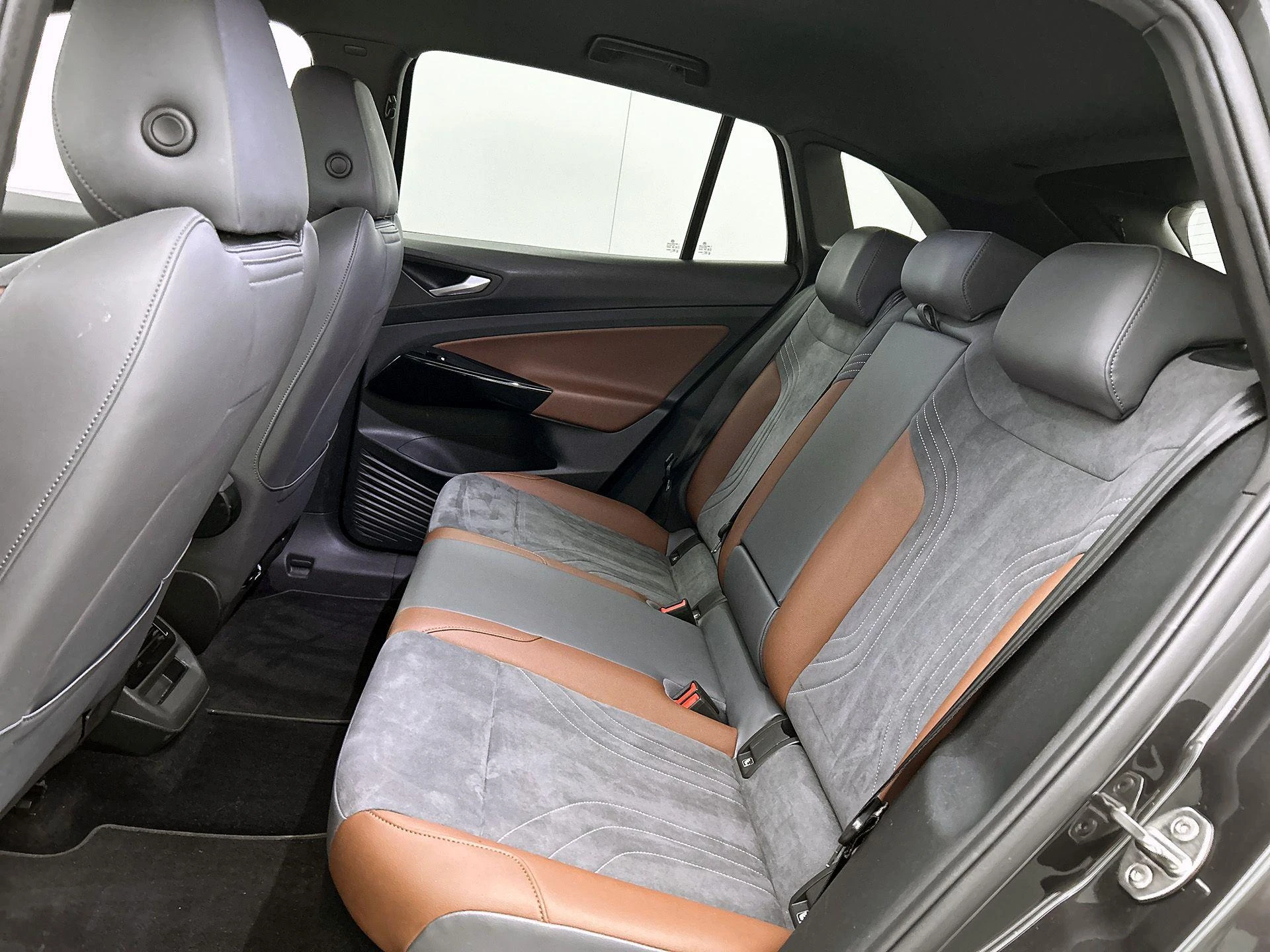 Volkswagen-ID.4-image-26