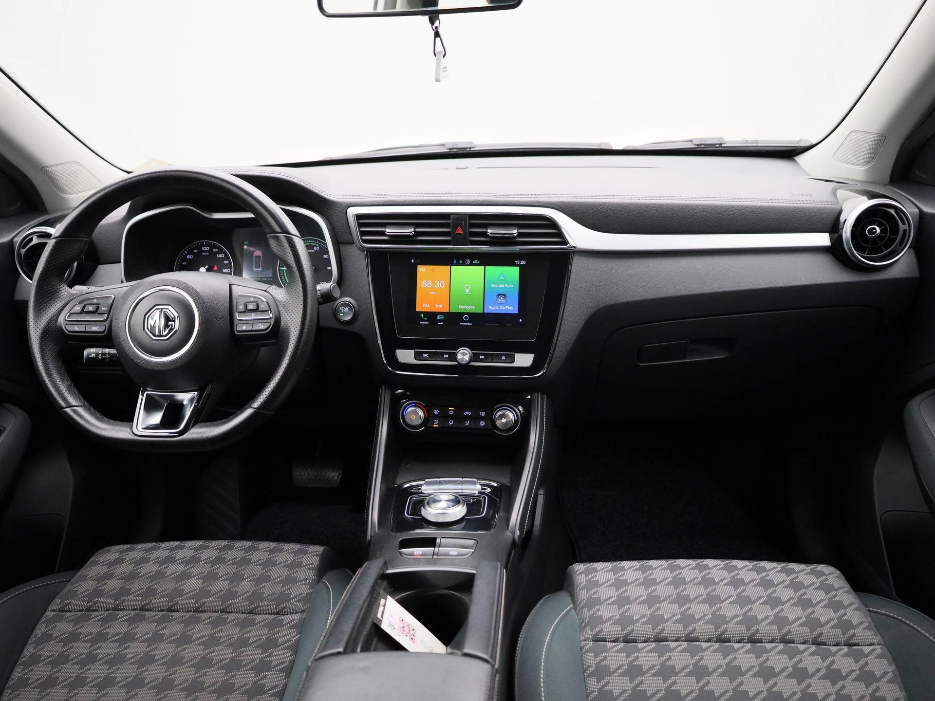 MG-ZS EV-image-34