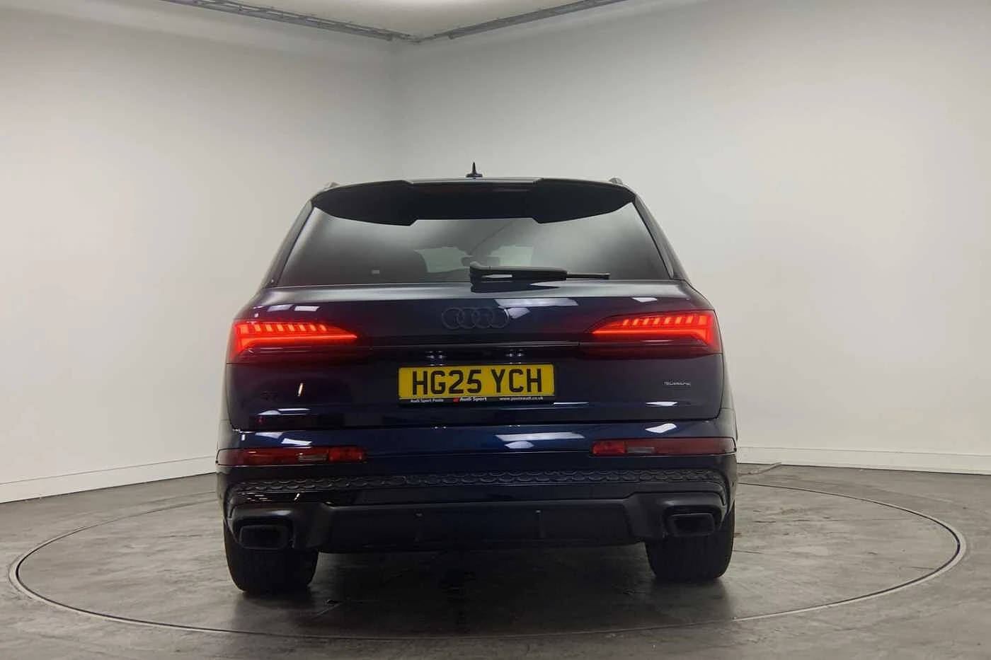 Audi-Q7-image-10